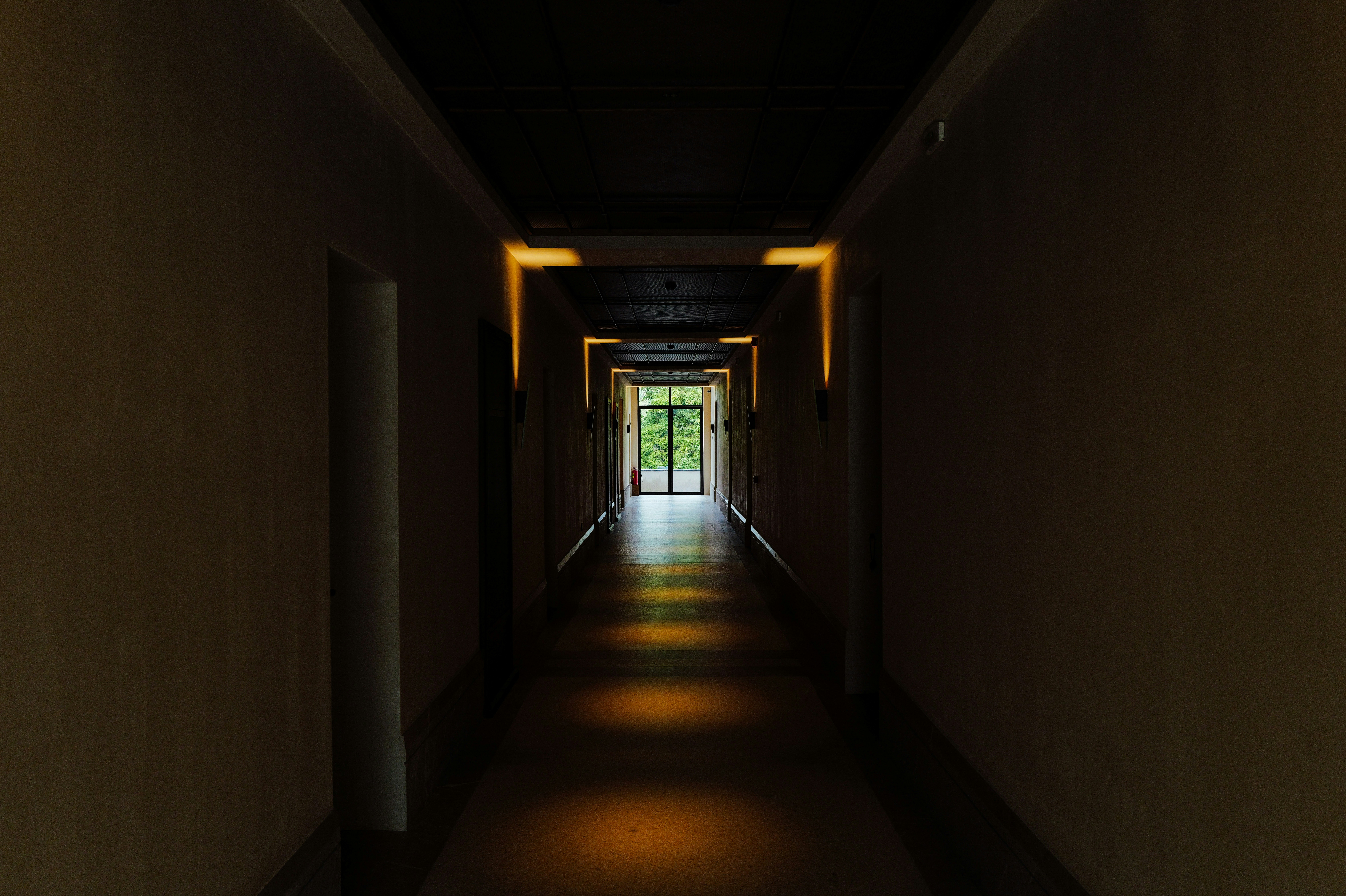 Photo by adrienolichon