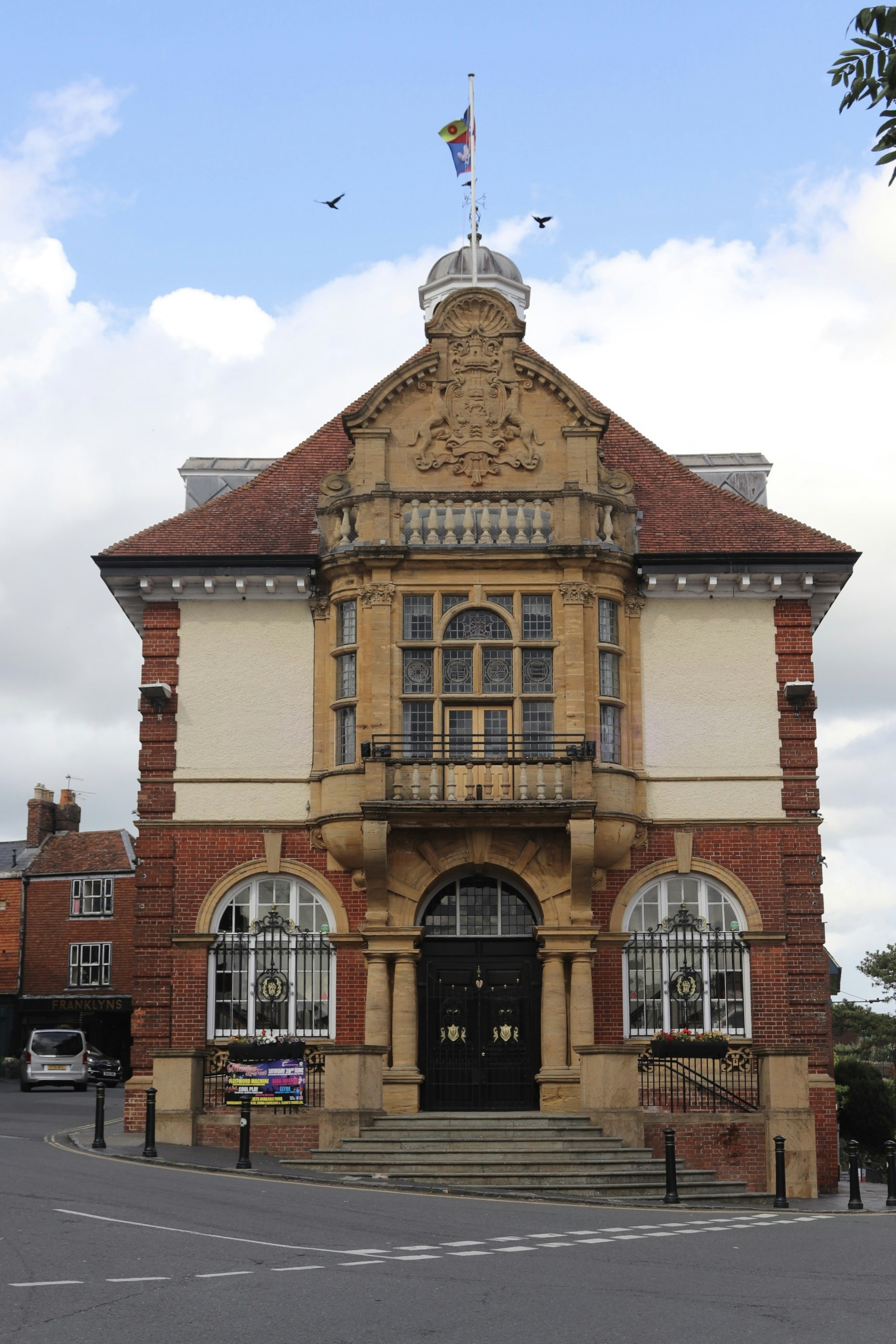 Photo by tanyabarrow