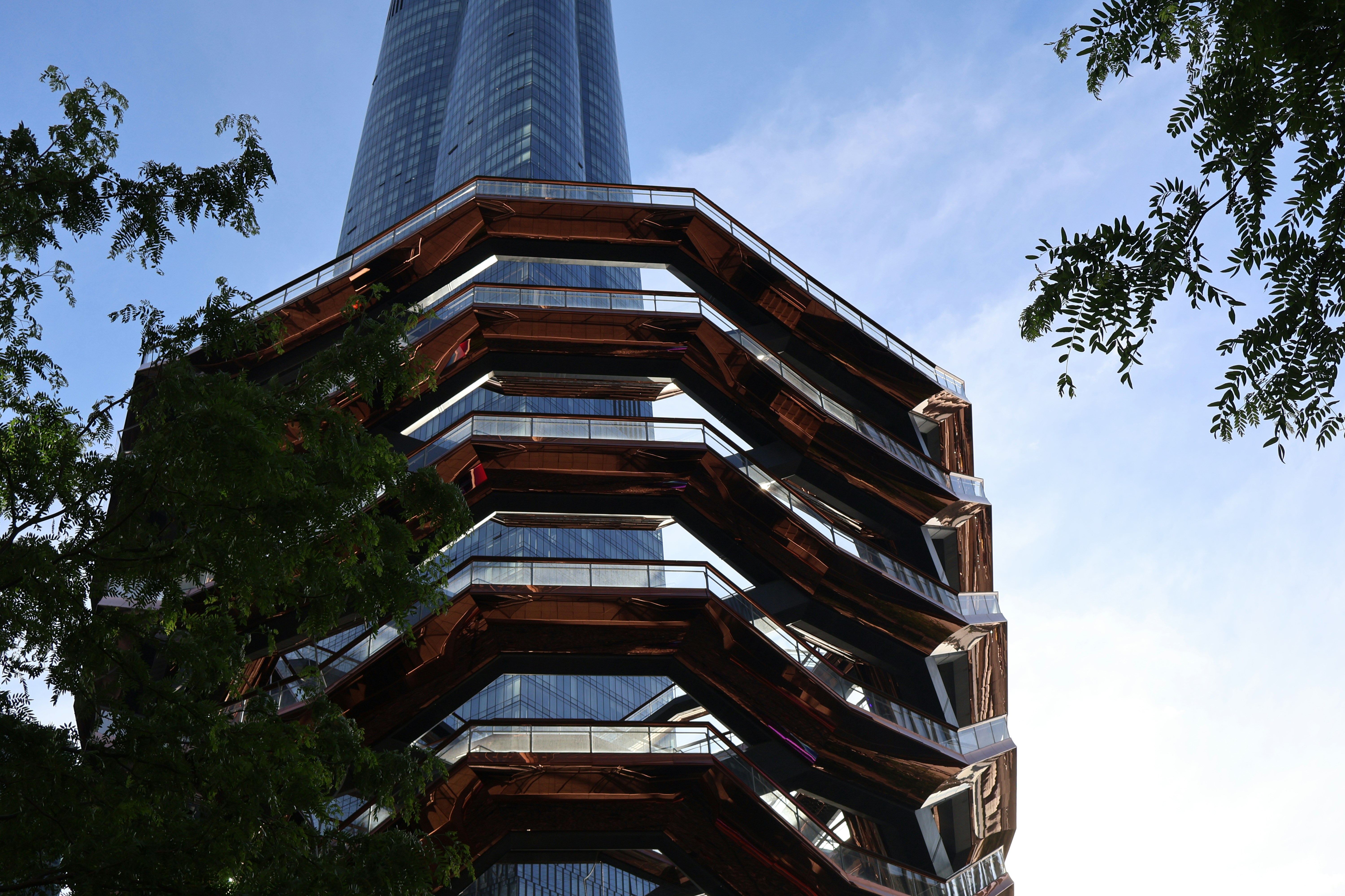 The vessel is a unique honeycomb structure.