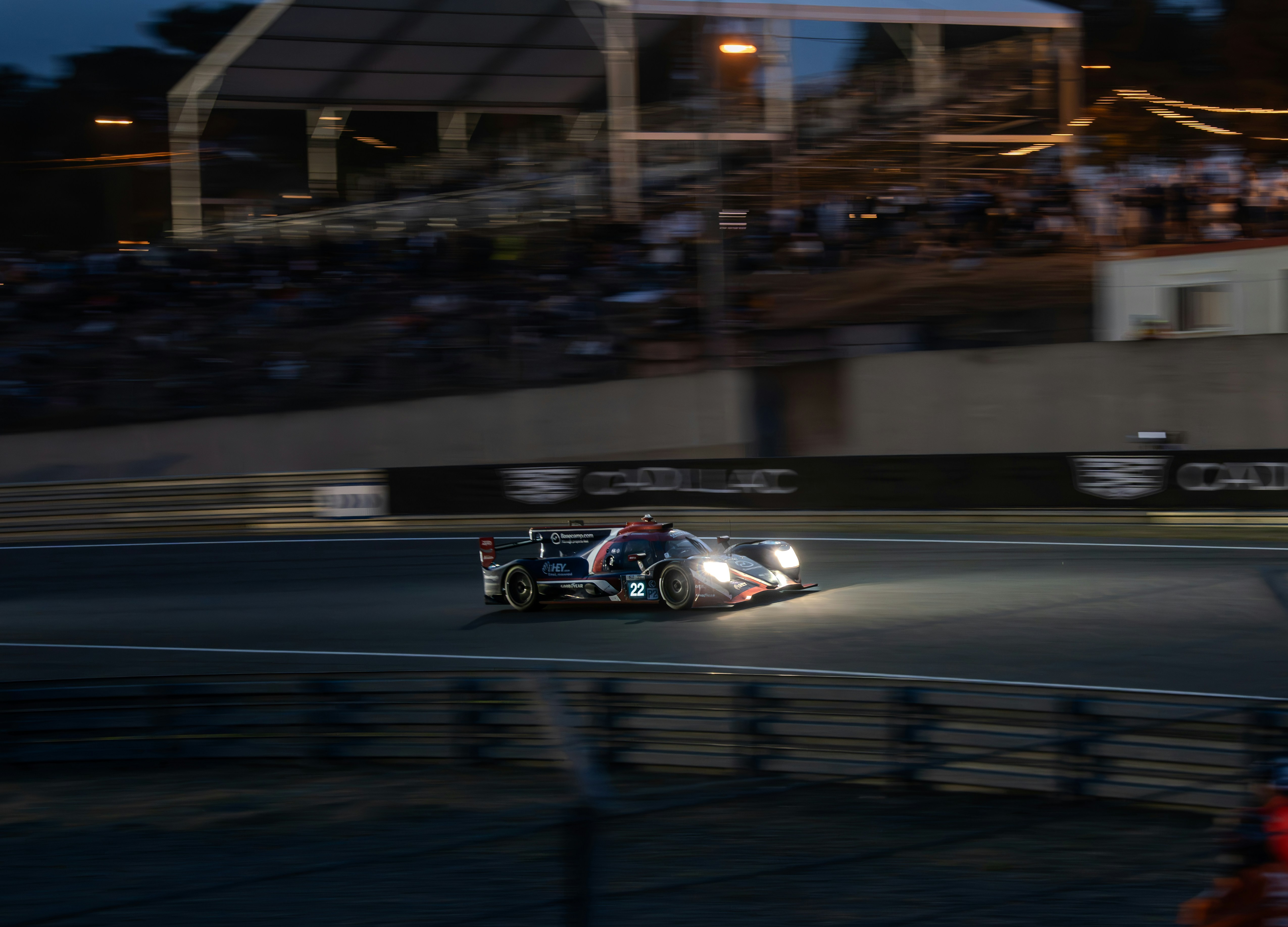 Le Mans race night, wallpaper, Le Mans Prototype (LMP1): A Deep Dive into Racing History 5