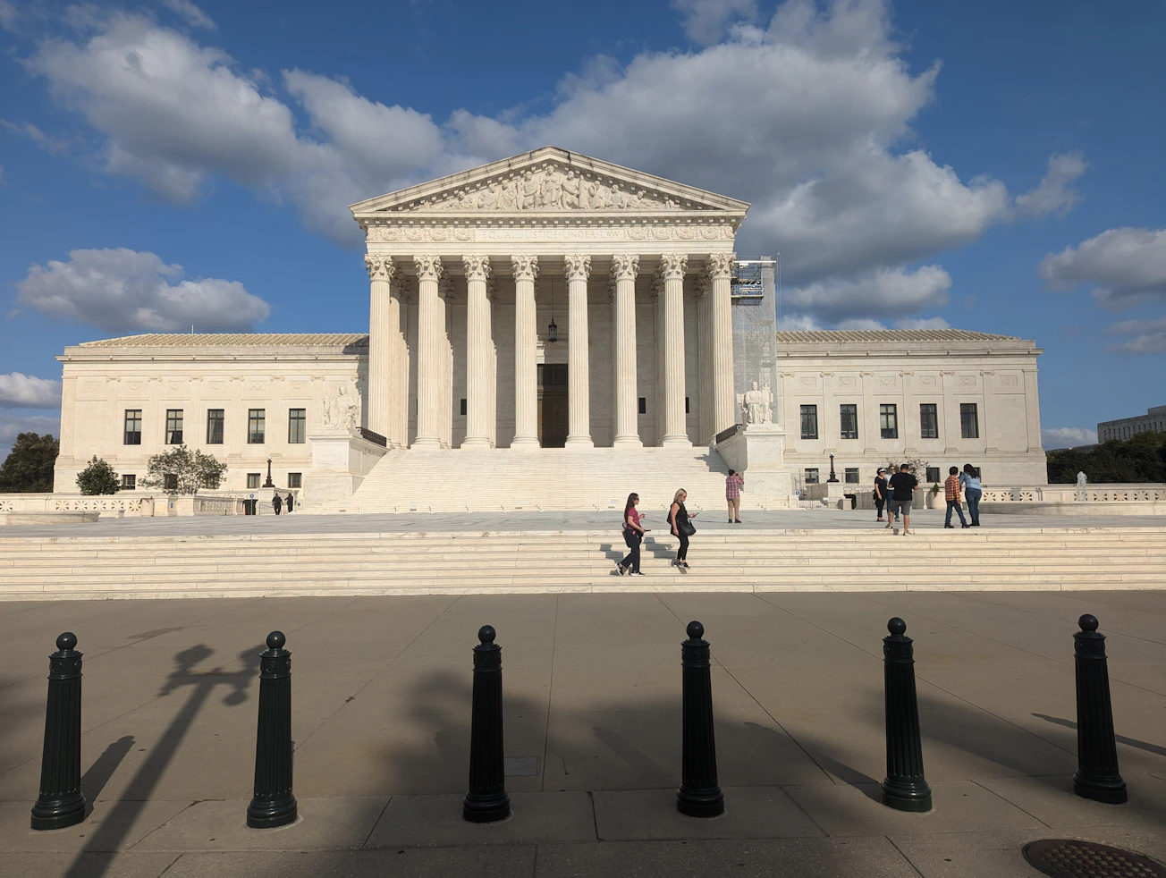 Fachada del edificio de la U.S. Supreme Court en Washington, D.C.