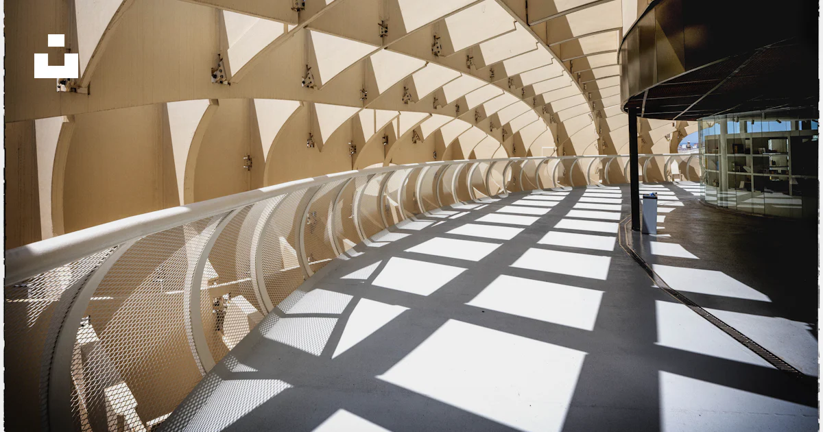 A modern architectural building with light and shadows. photo – Free ...