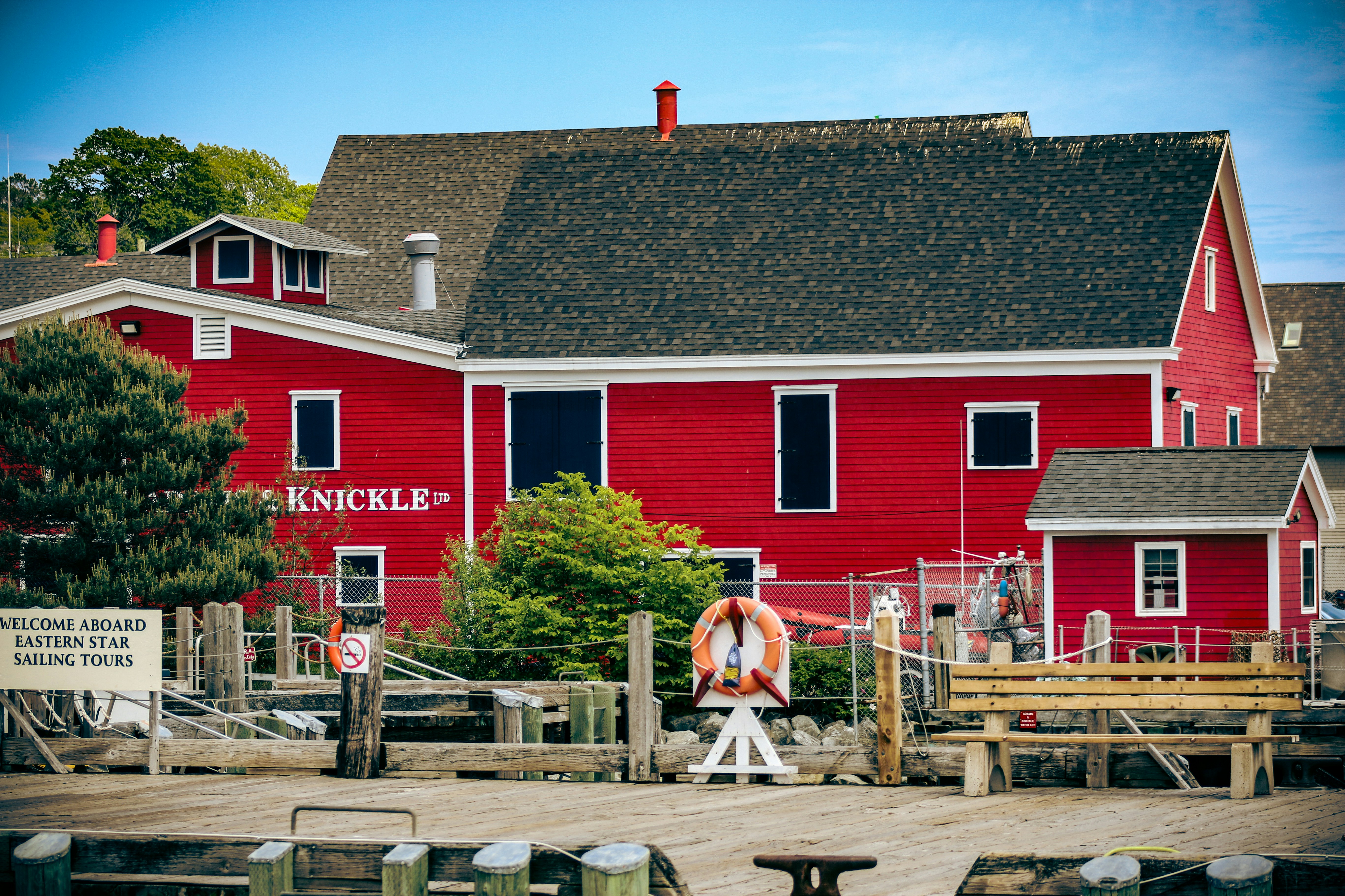 Lazy Acres Café