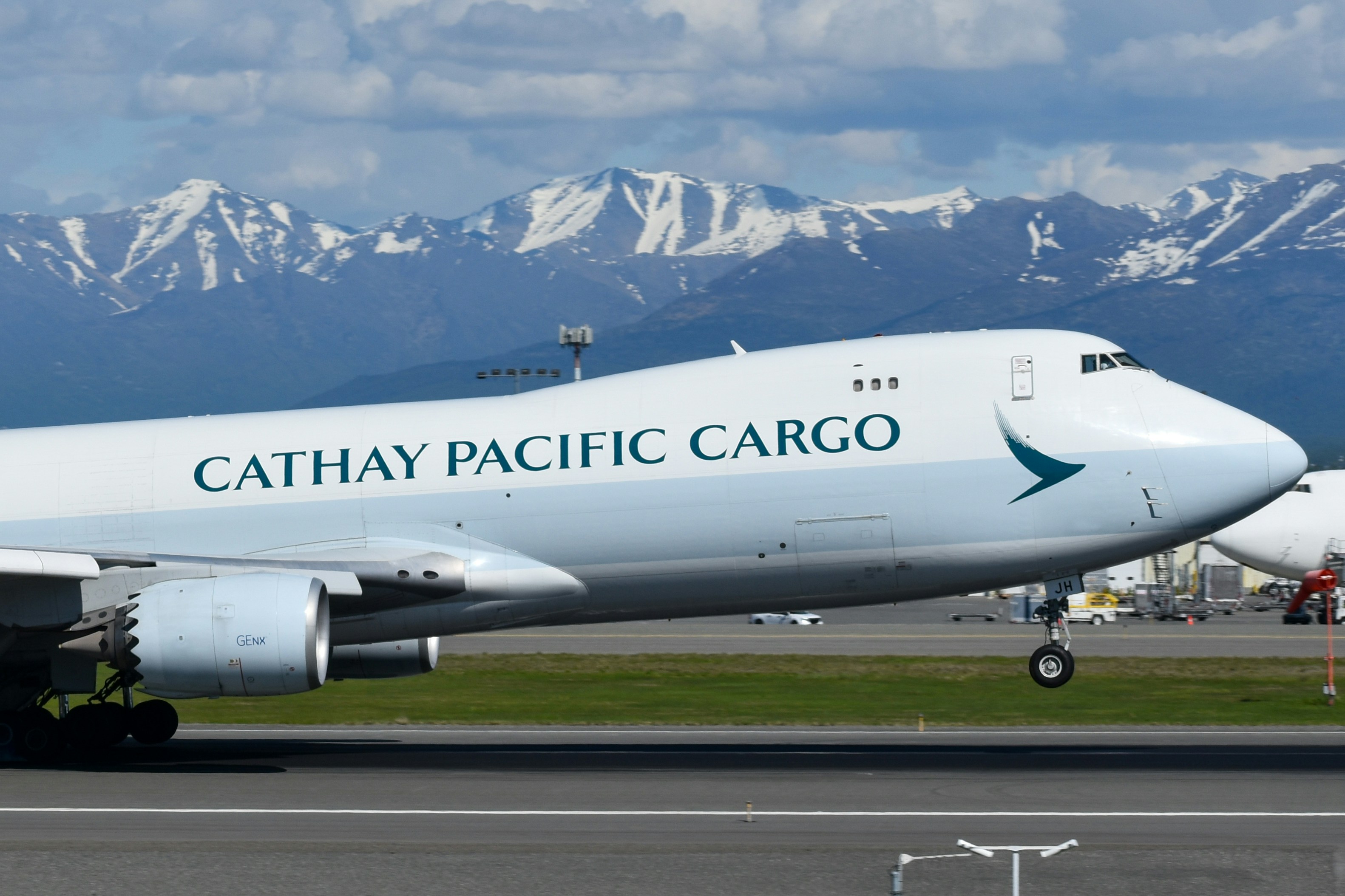 A Cathay Pacific Cargo 747-8F Arriving in Anchorage