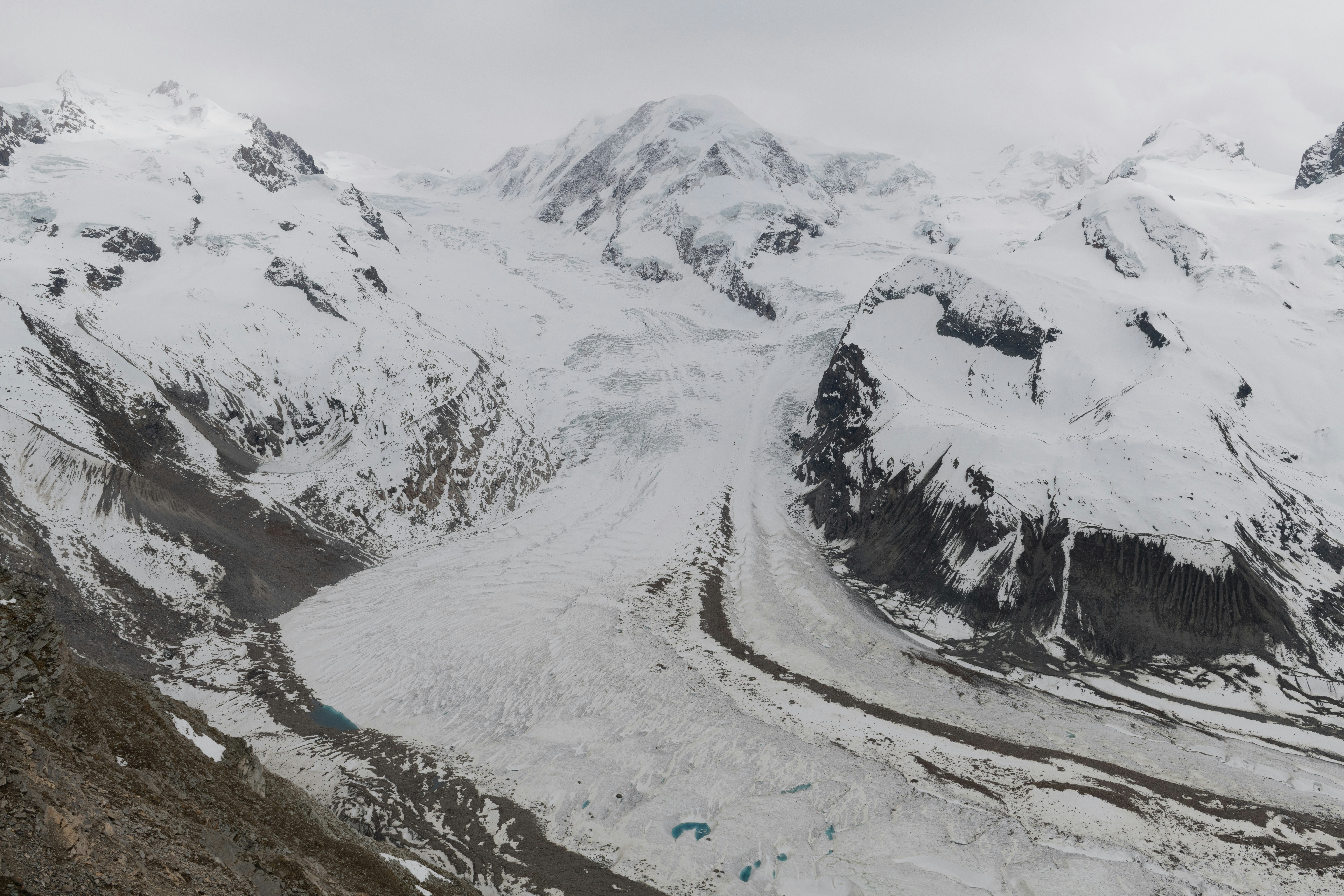 Photo by sriniunsplash