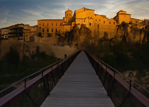 Cuenca hanging houses