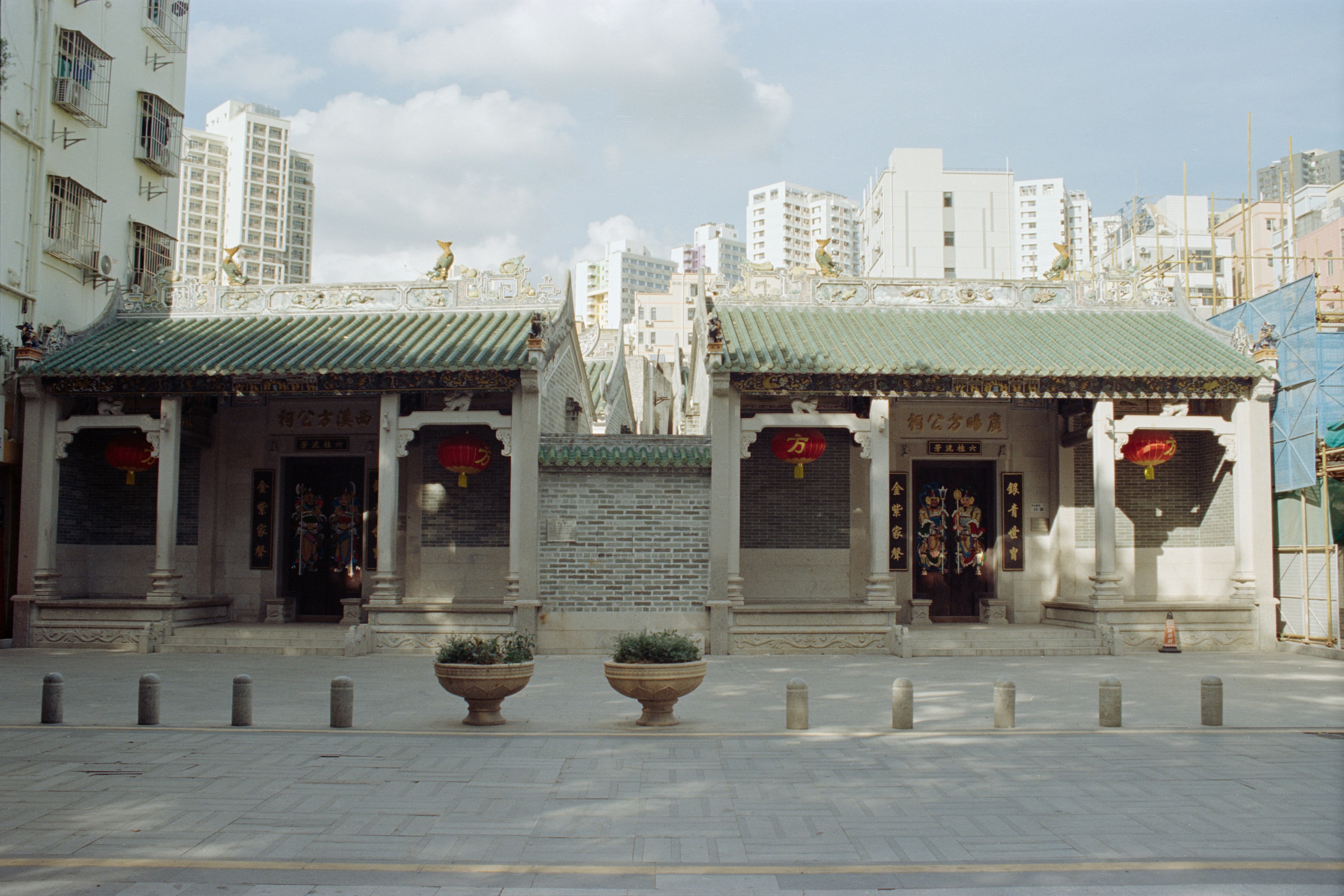 Photo by zhenyao_photo