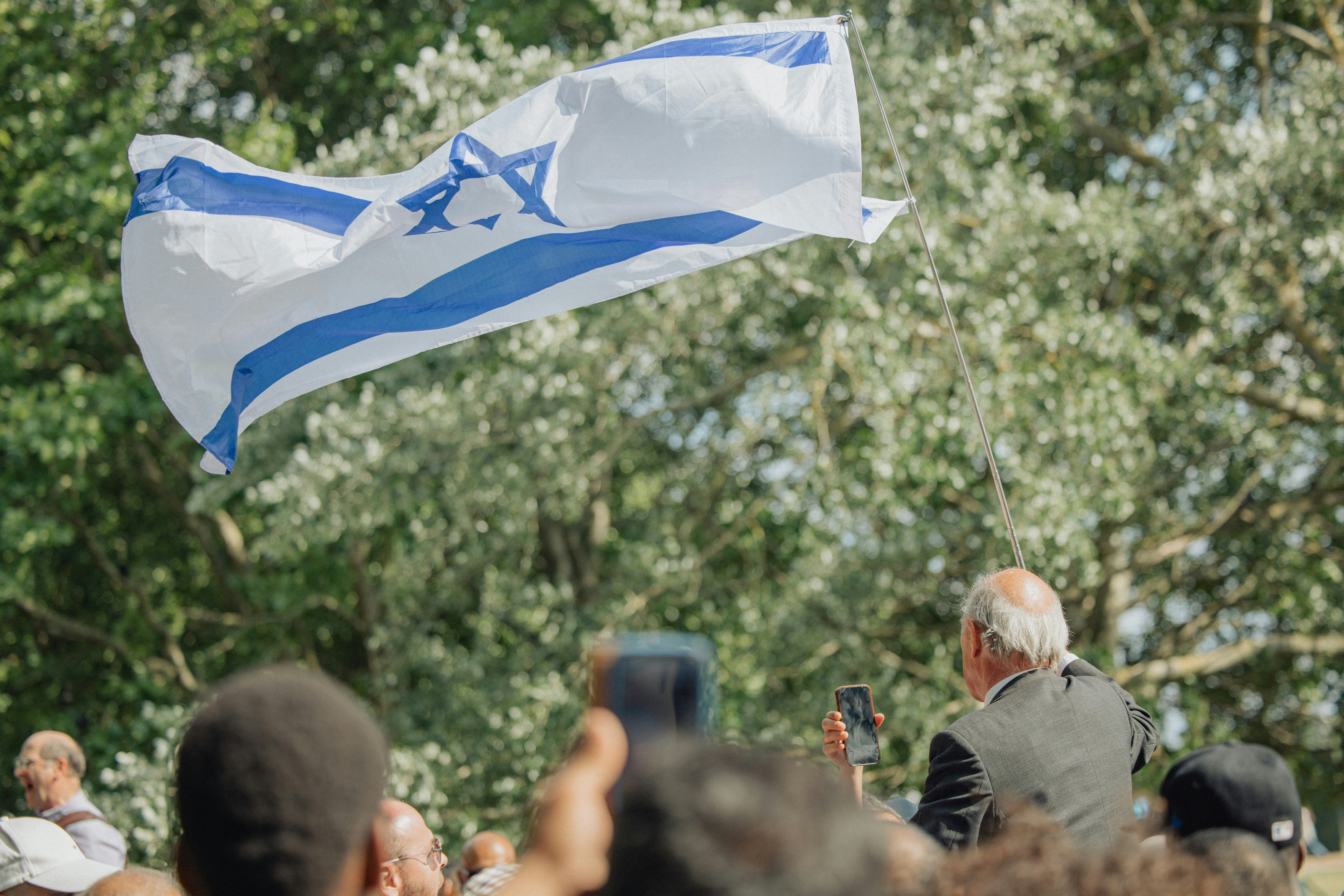 Netanyahu Aide's Racist Slurs Expose Likud Ethnic Rifts