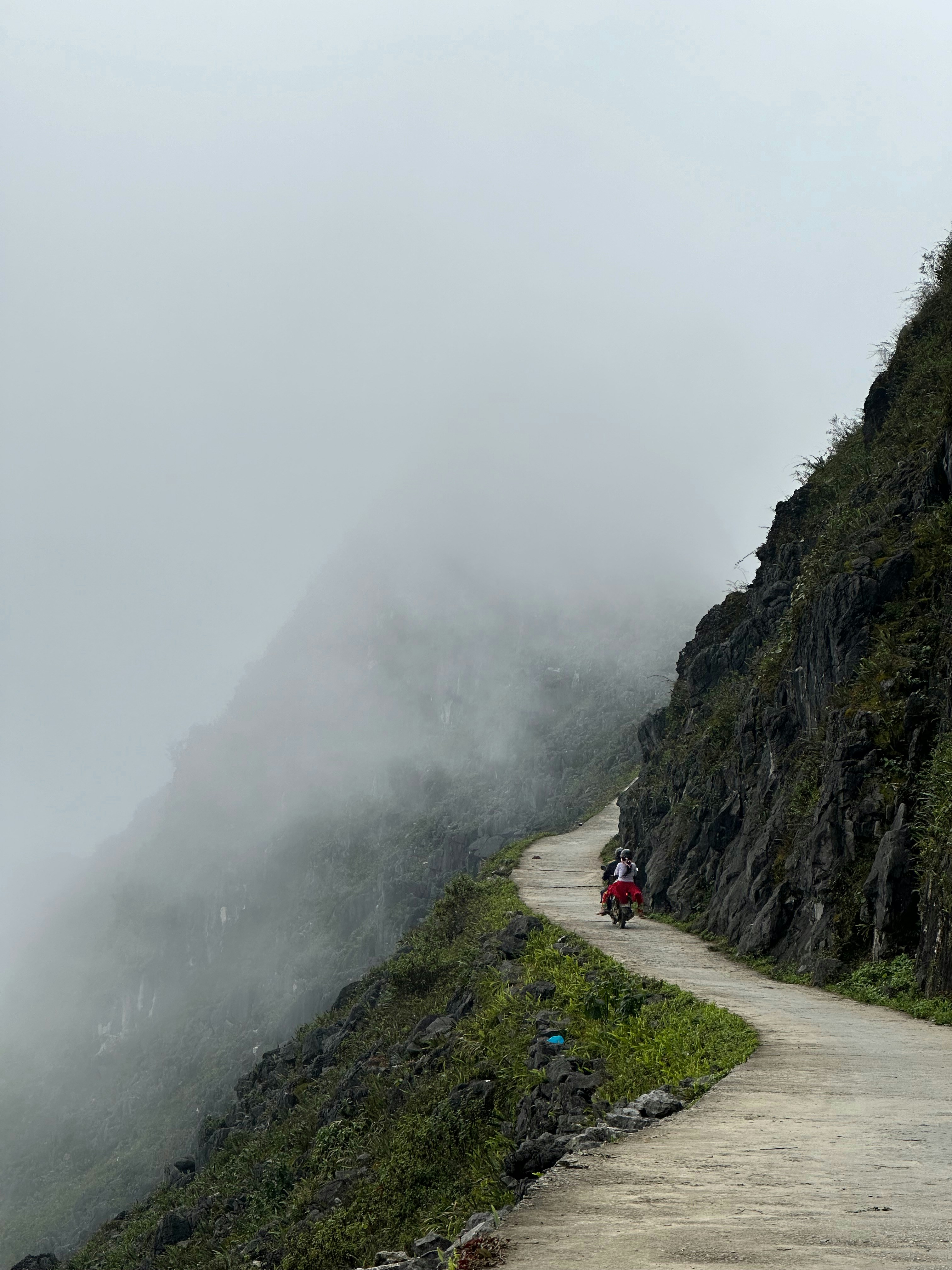 Ha Giang Loop Adventure 4 Days