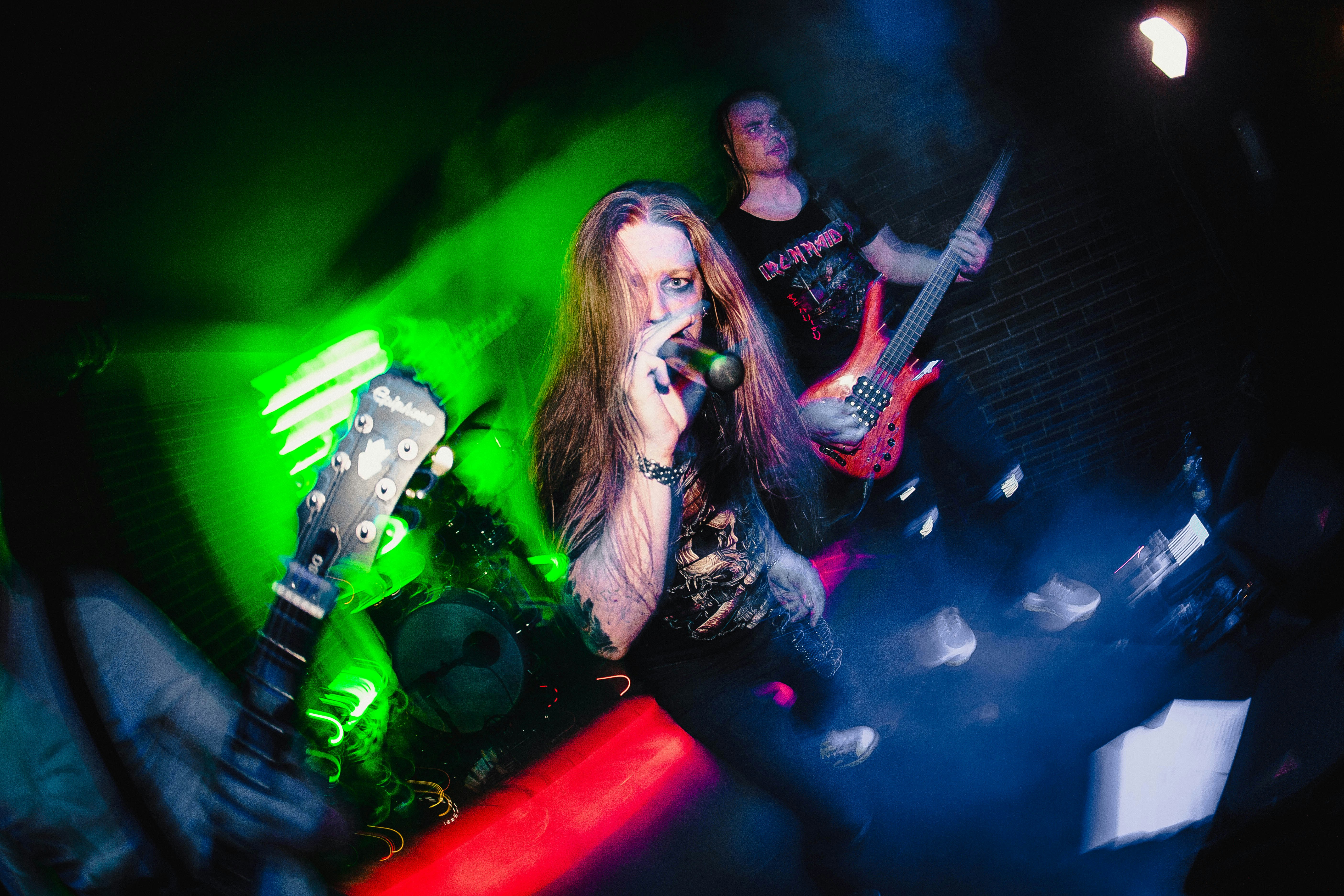 Sid Wilson performing with Slipknot - kelly osbourne husband