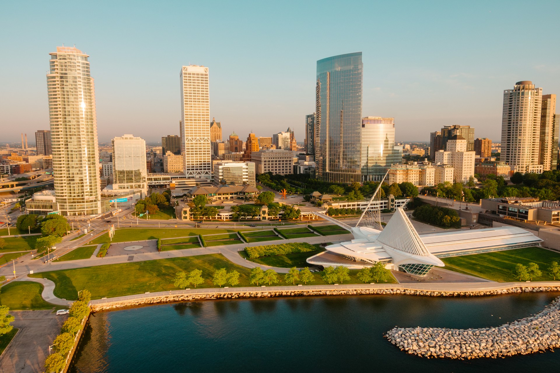 Milwaukee's skyline is visible with the lake.