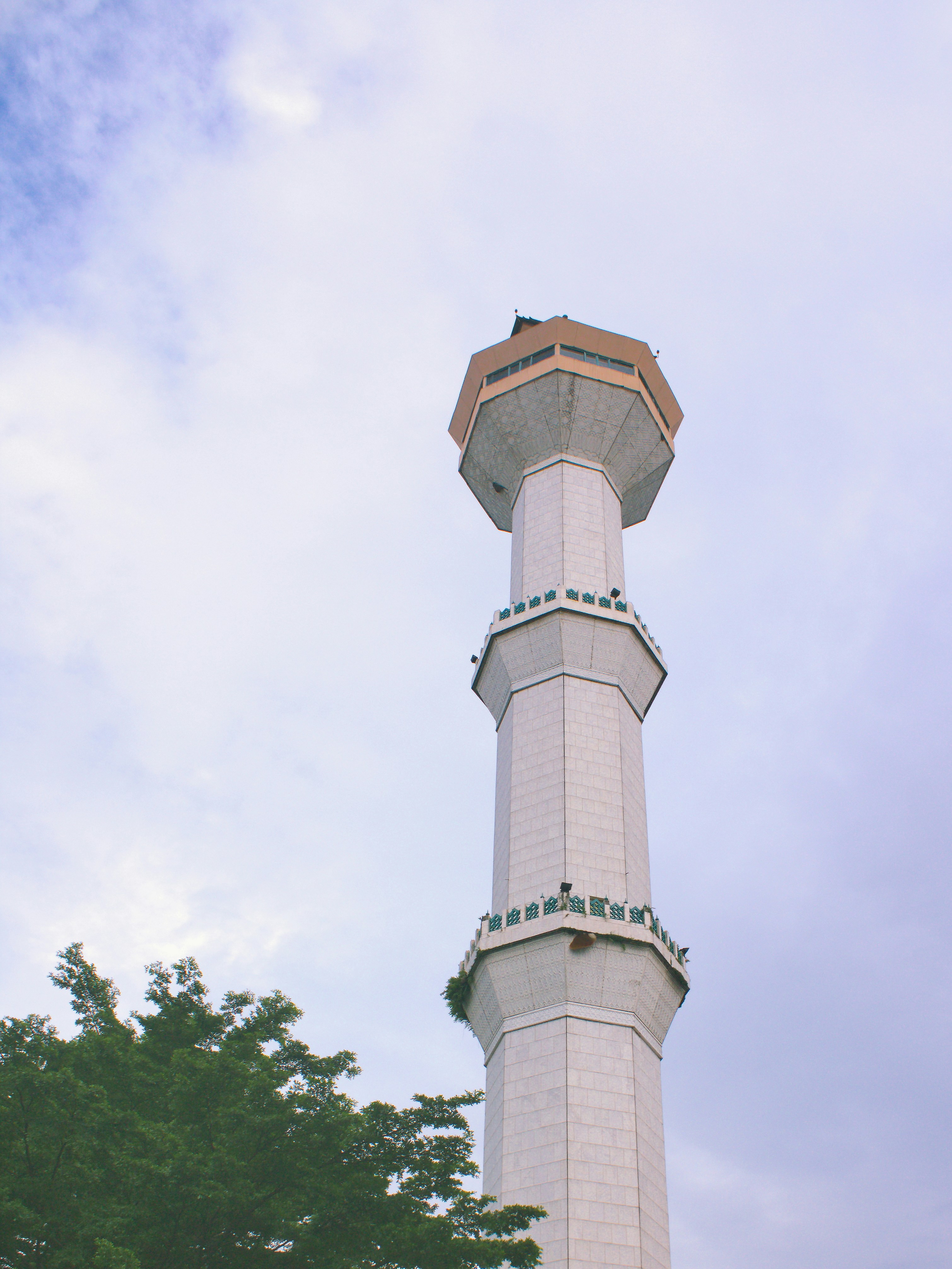 Photo by ervinerviansyah