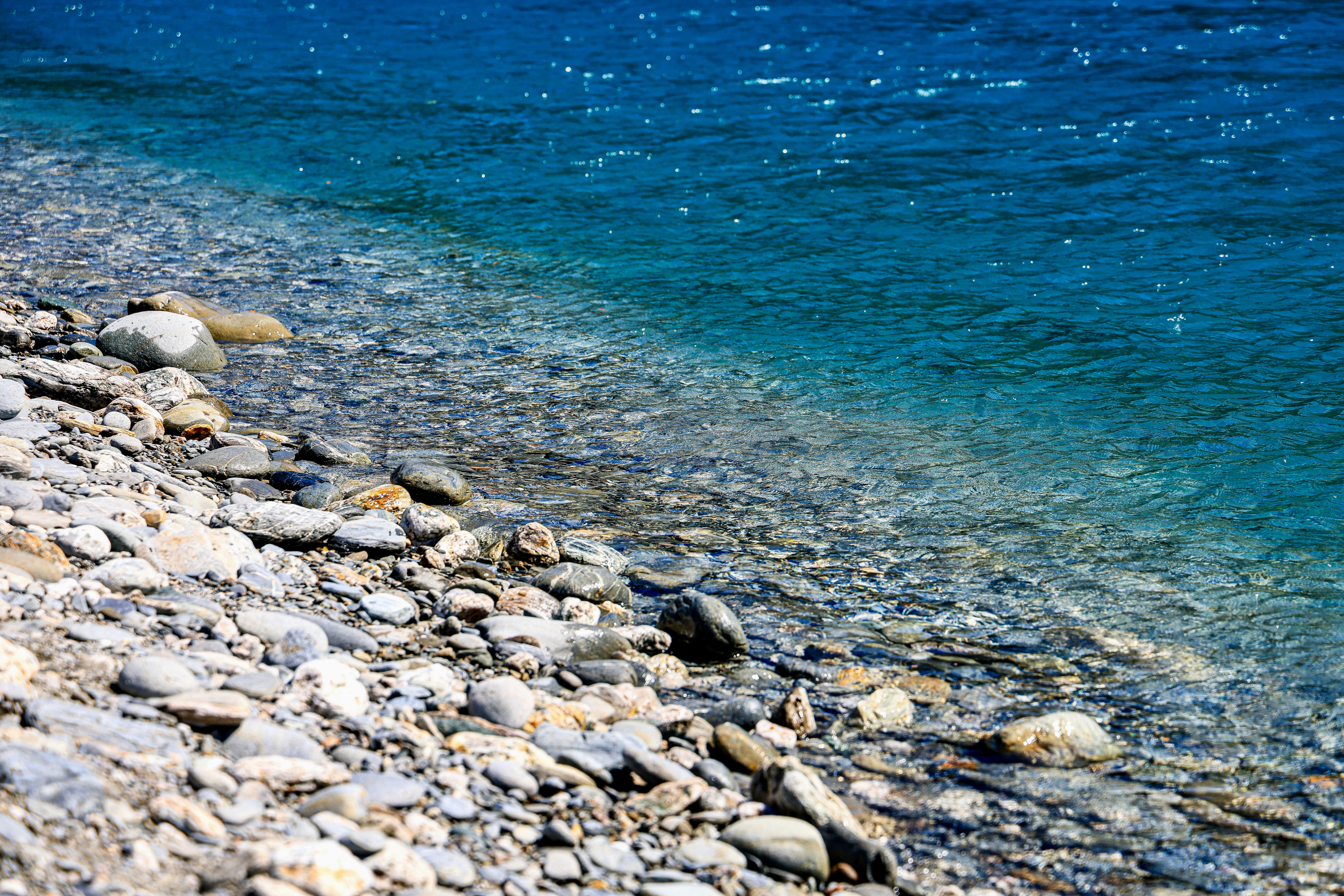 Photo by maximilian_brand