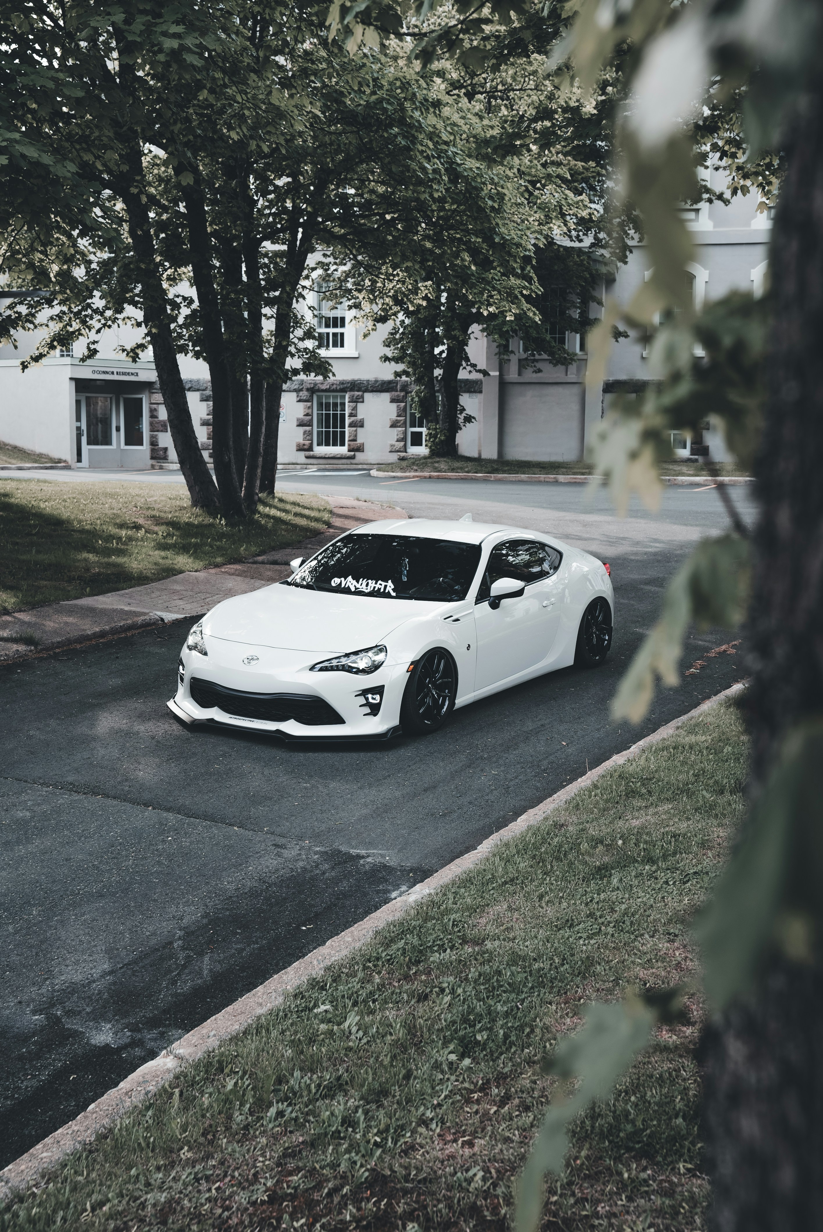 Photo by introspectivedsgn