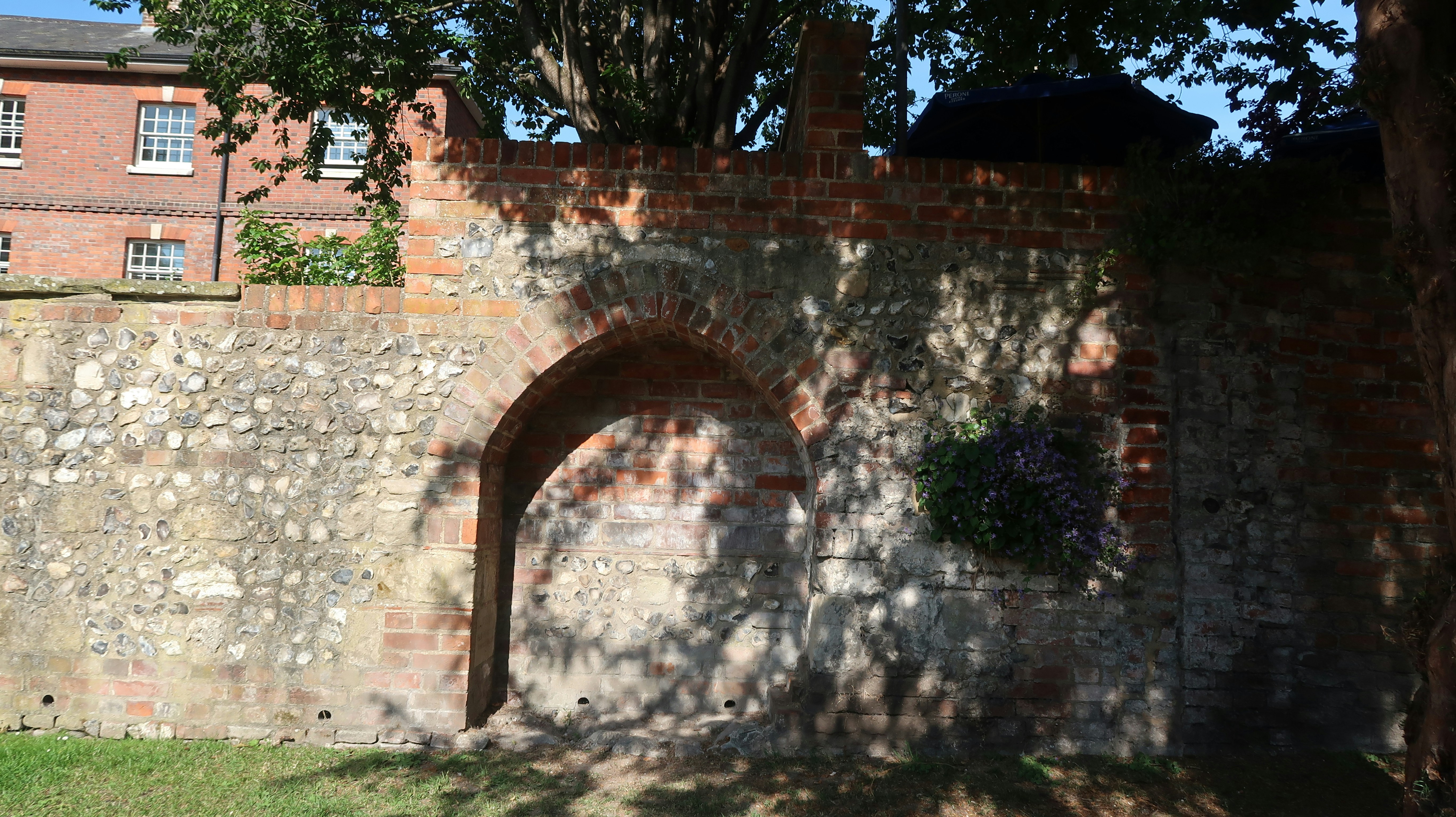 Photo by tanyabarrow