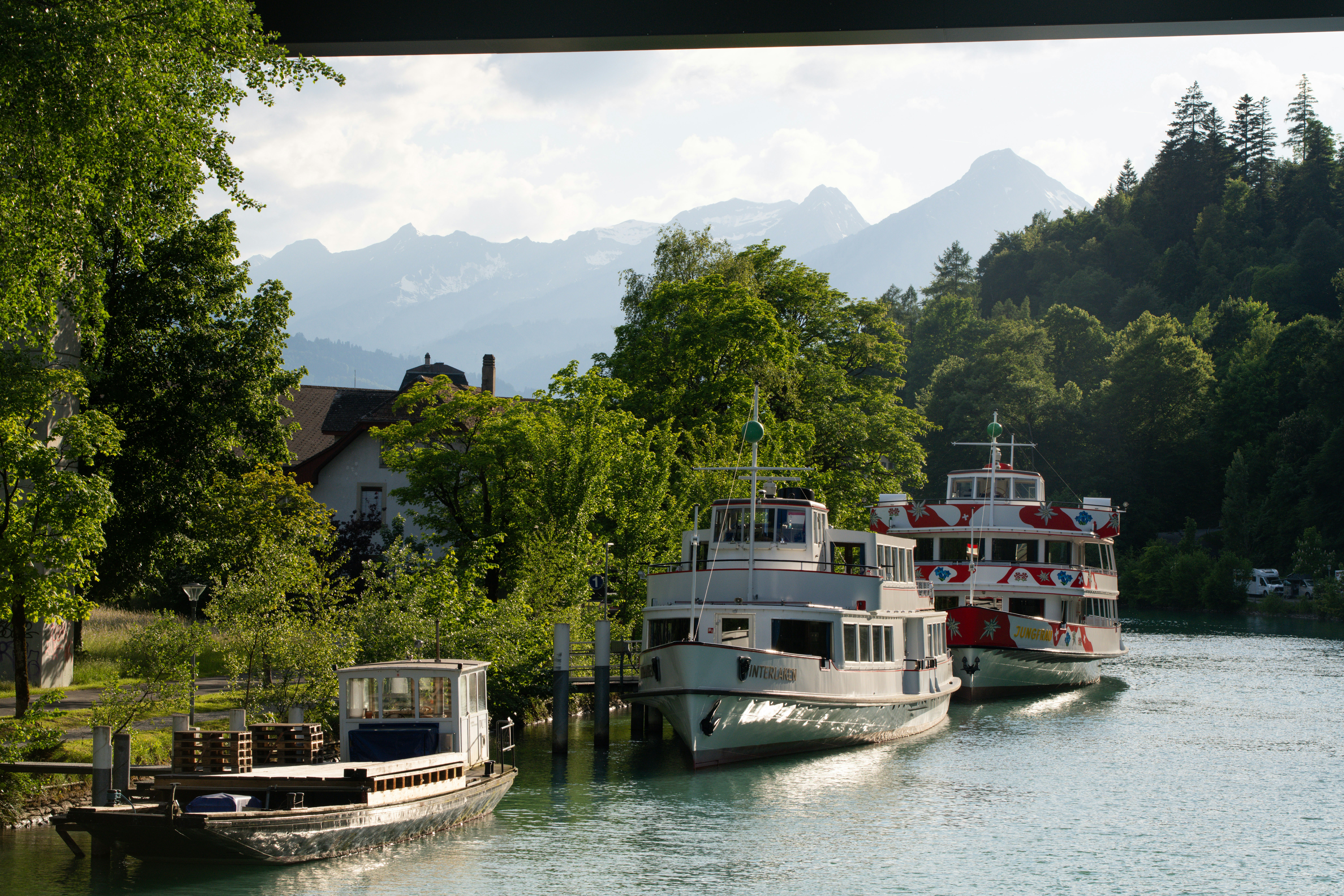 Photo by sriniunsplash