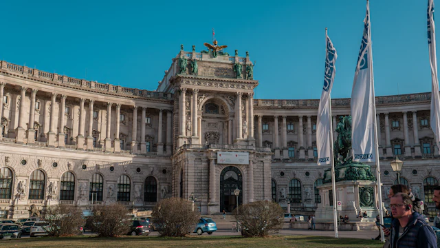 Vienna in 3 days: palaces, music and coffeehouse pacing, travel inspiration