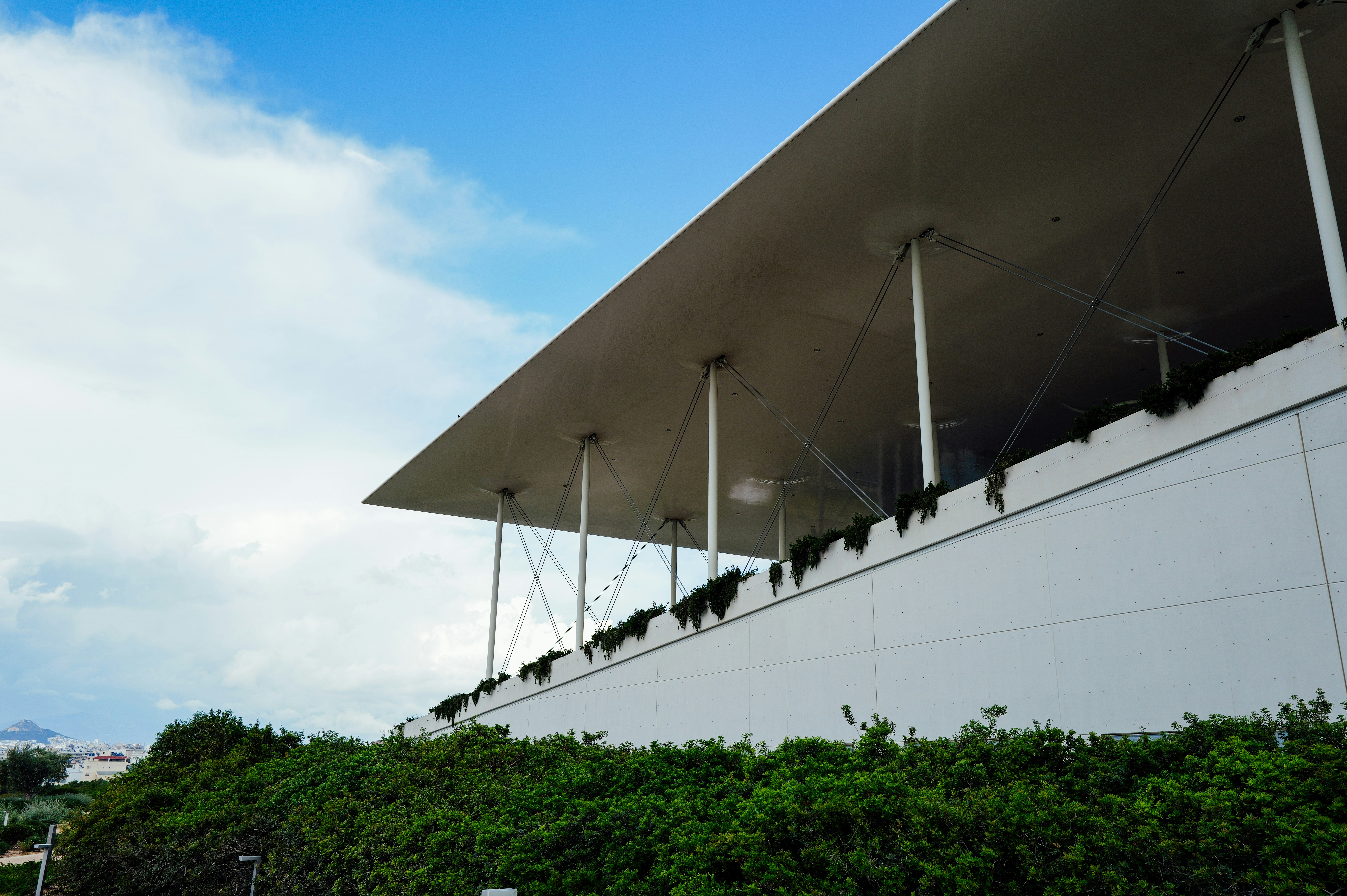 Photo by adrienolichon