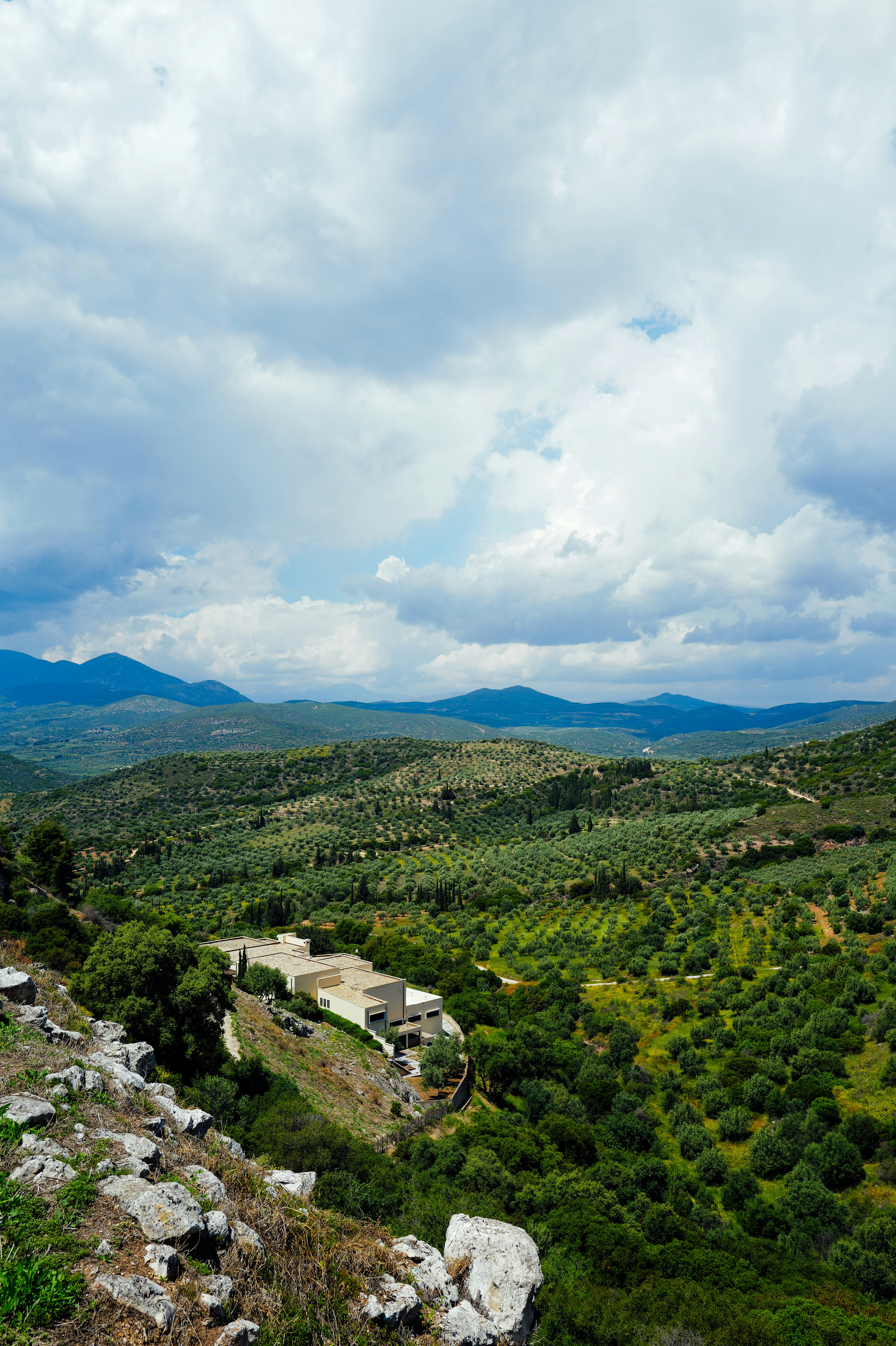 Photo by adrienolichon