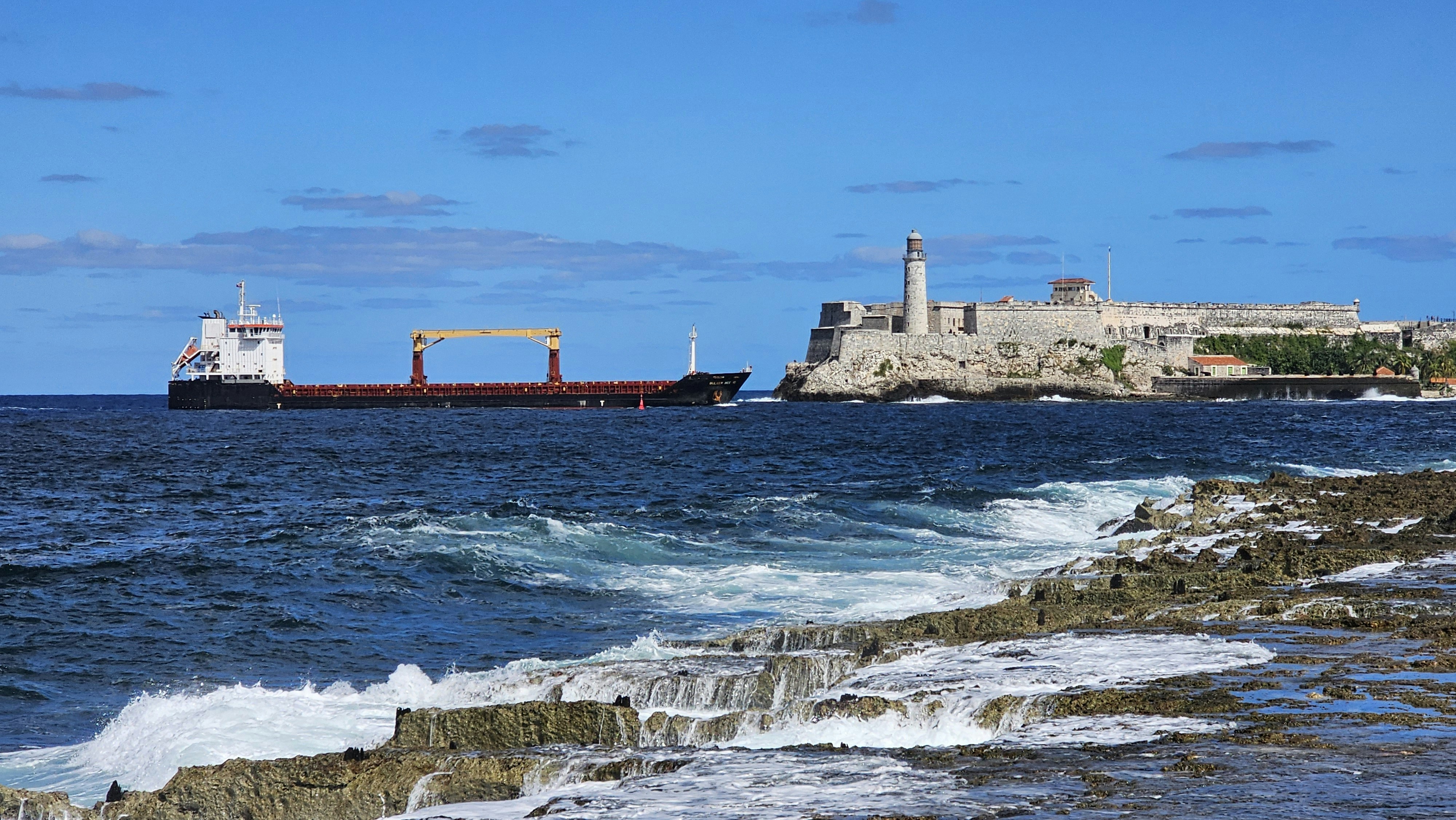 Photo by meanwhile_estela