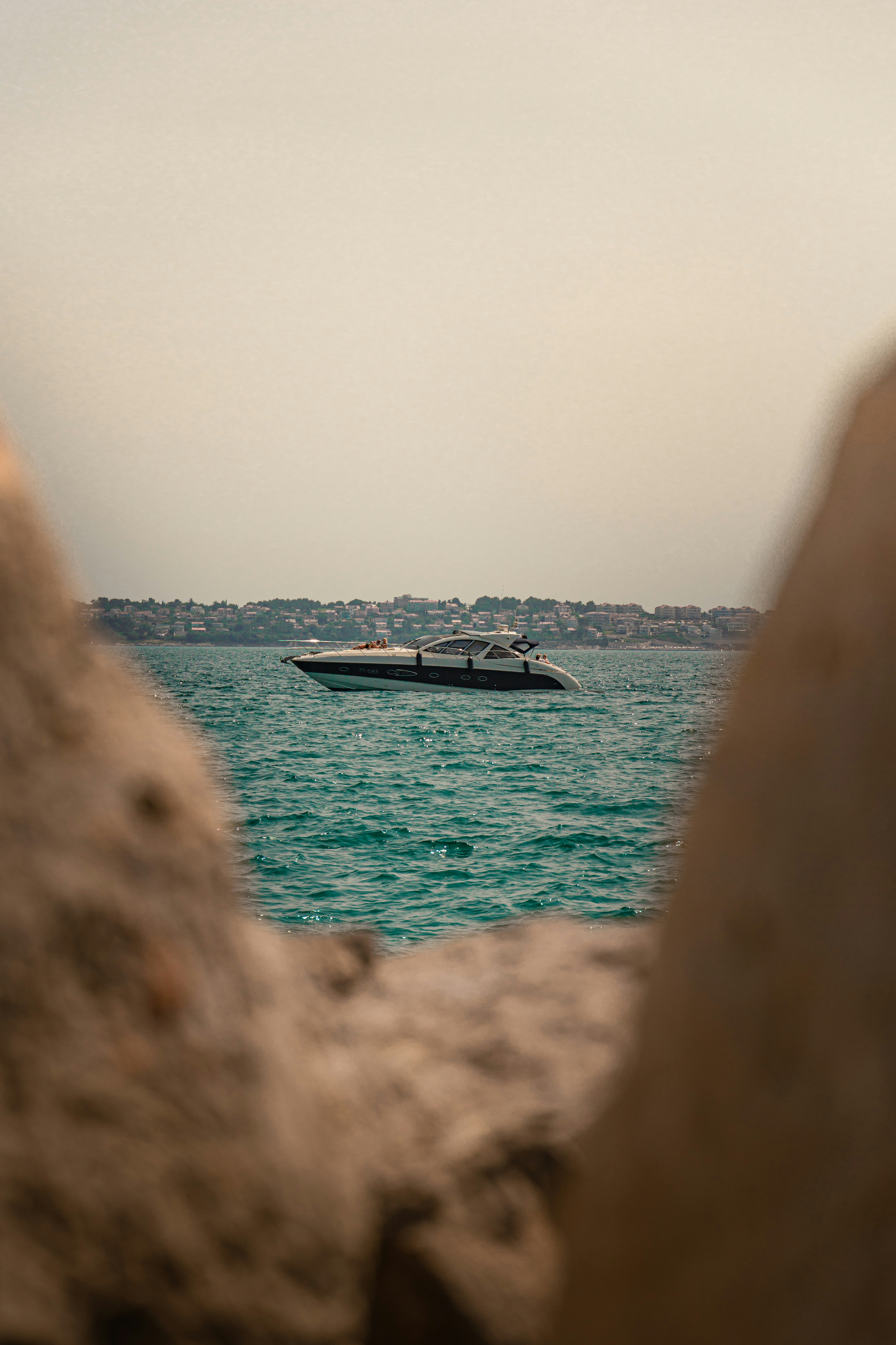 Photo by eliamassignan