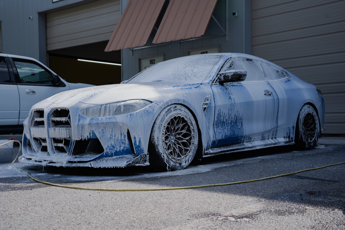 High-pressure foam rinse