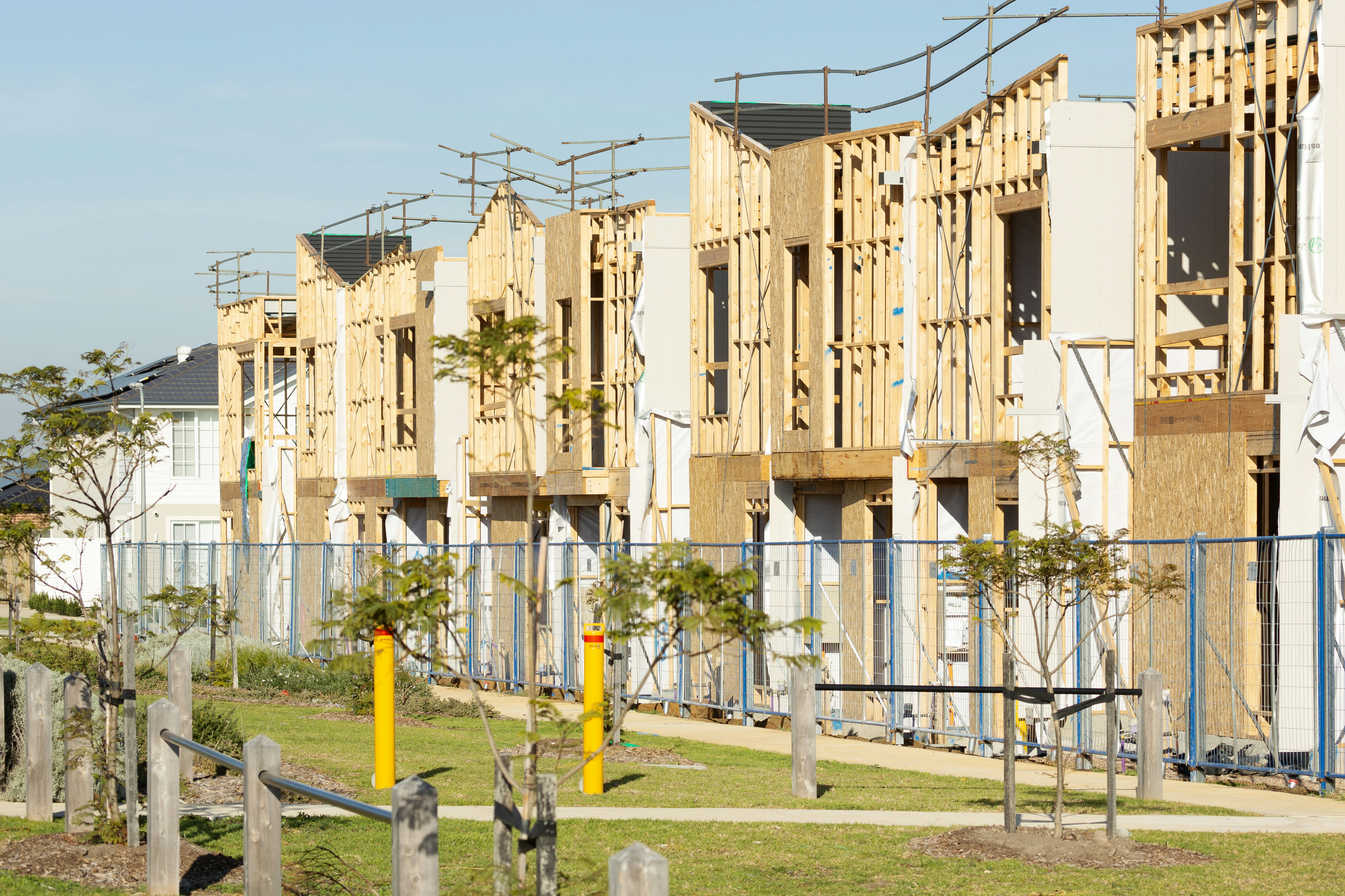 New residential housing development with construction activity representing D.R. Horton earnings, margin performance, and housing market conditions