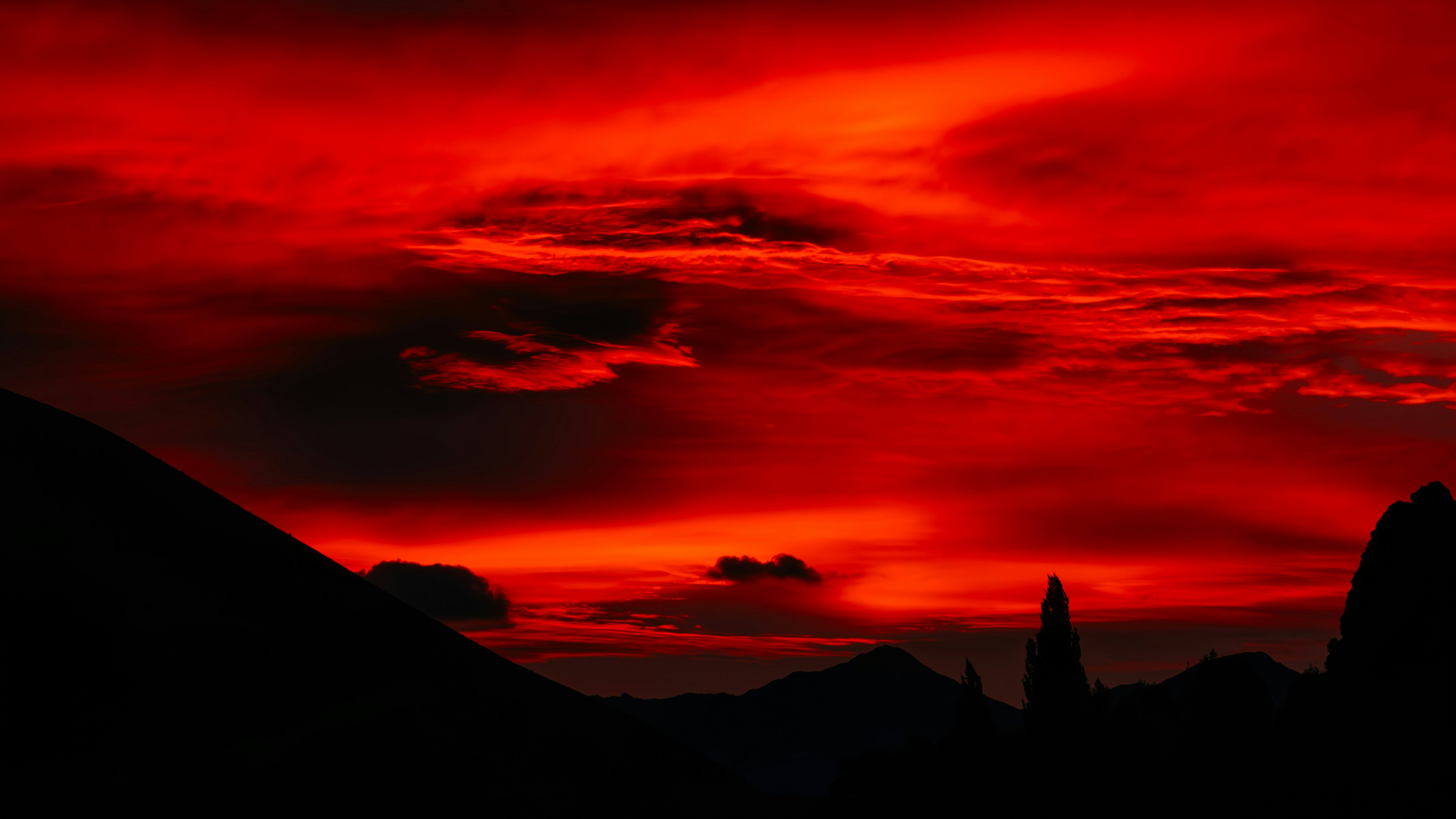 Cataract Surgery Review: Actions, Threats, Recuperation, And Results