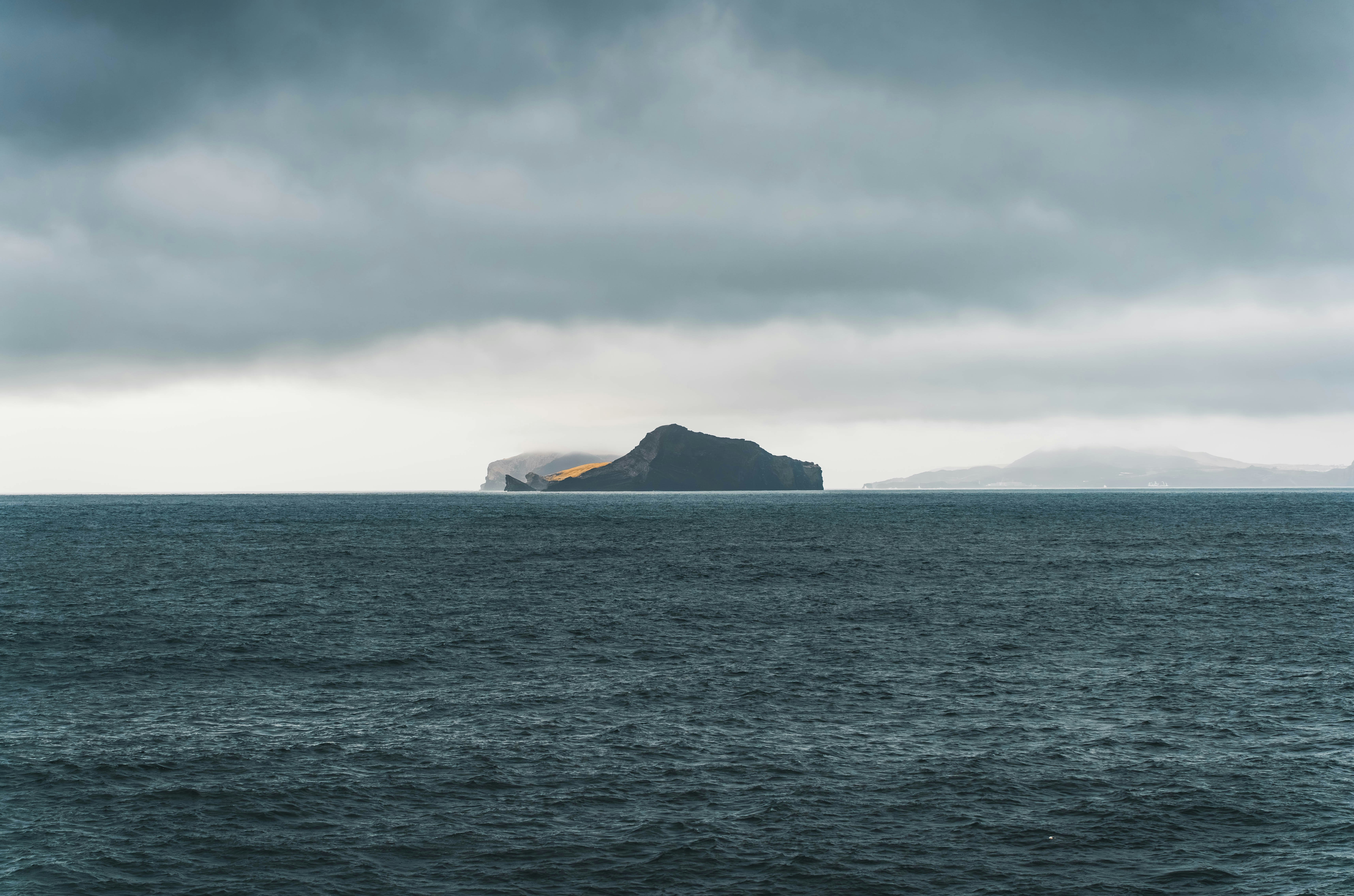 Photo by jonasdegener