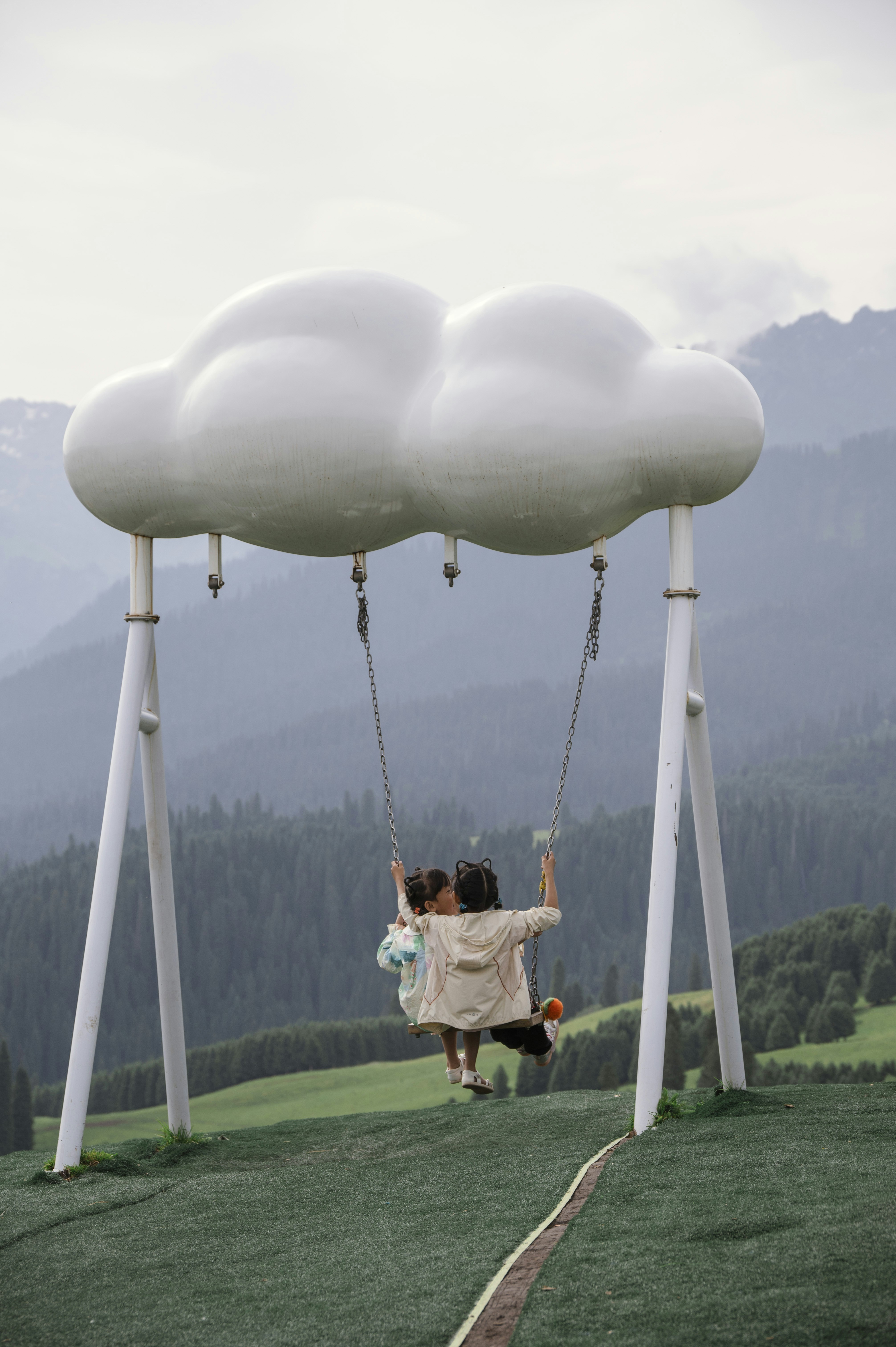 10 Cloud Migration Guides for Regulatory Industries