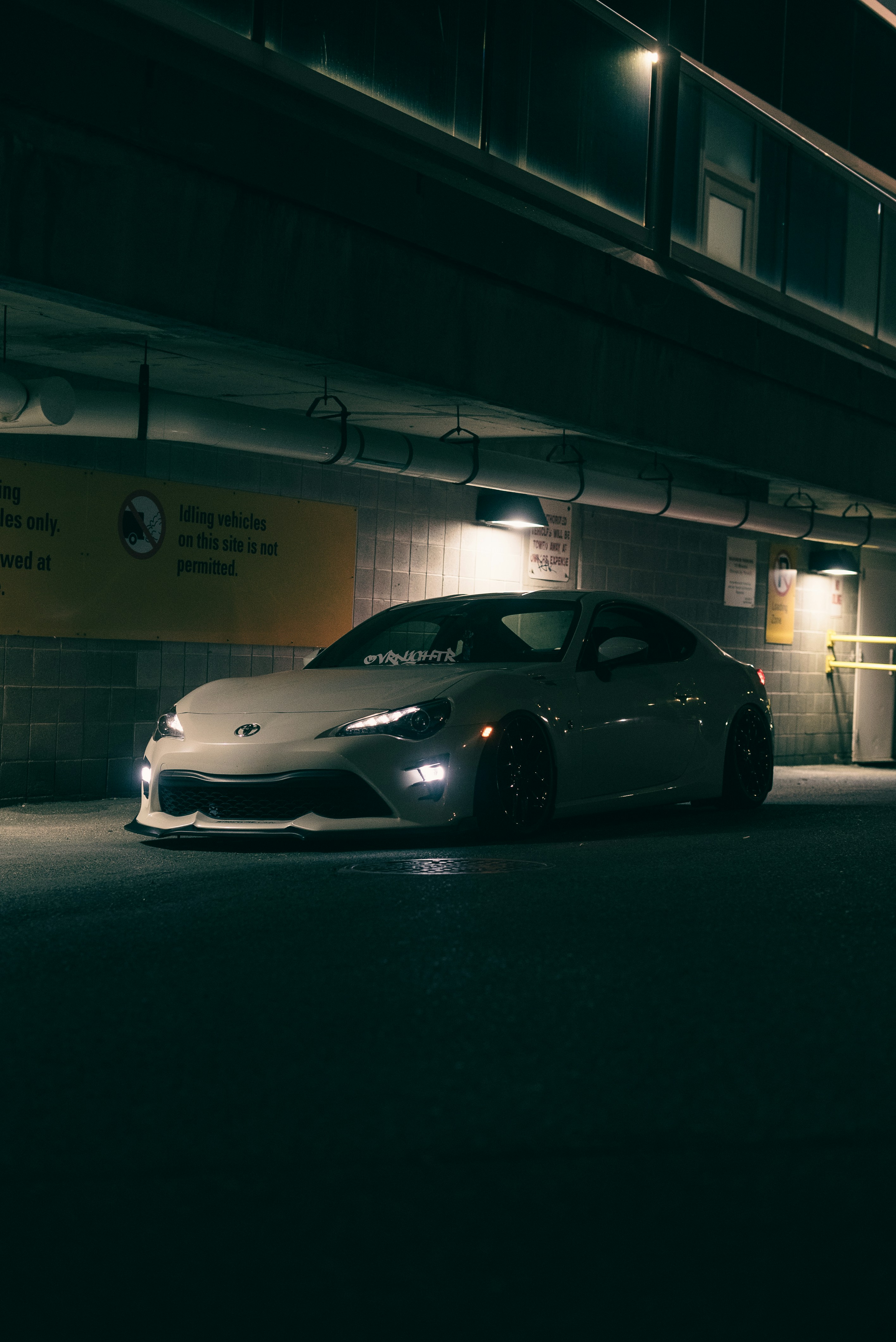 Photo by introspectivedsgn