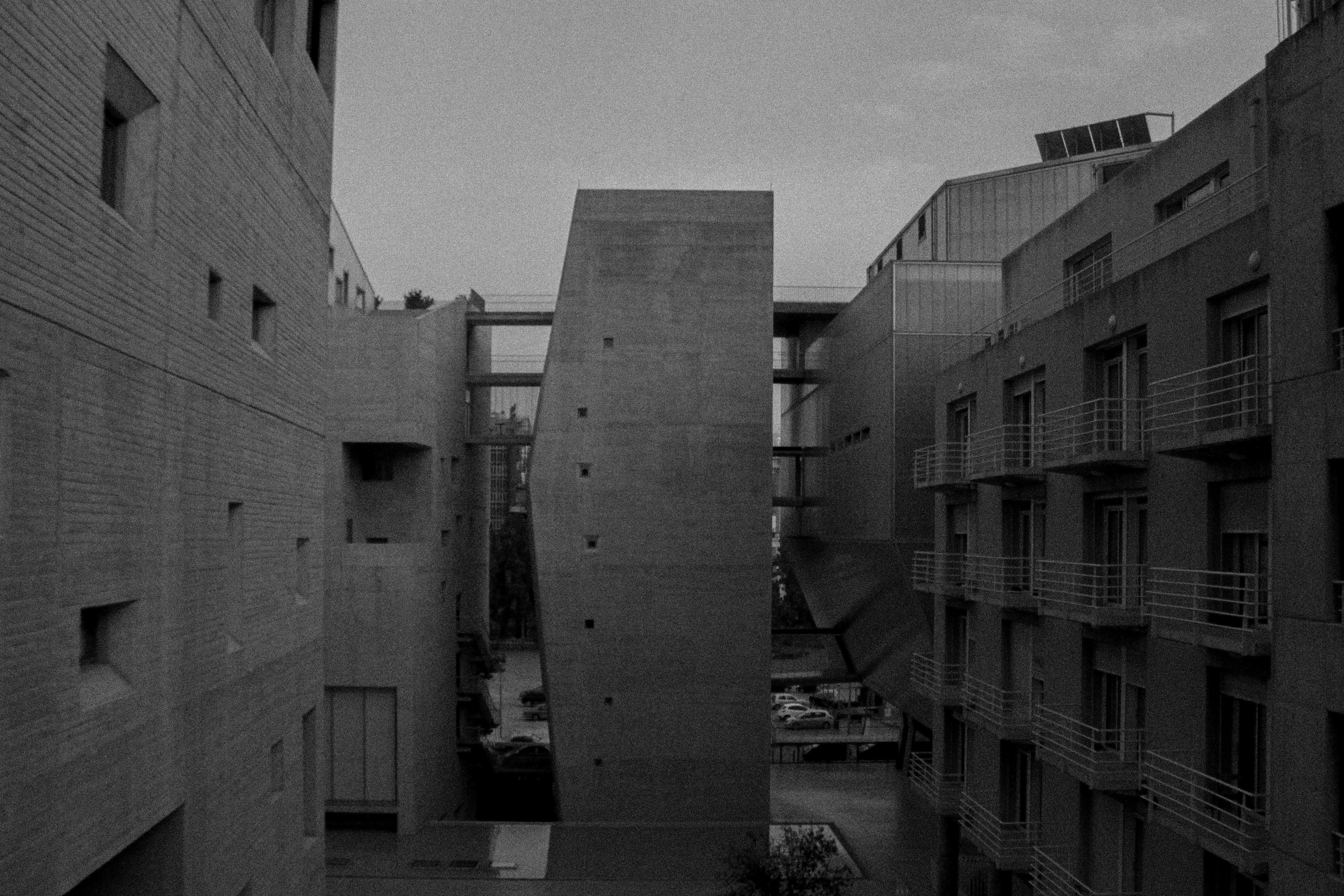 Homeowner Tax Race 2026: Solar Credits Phase Out as SALT Cap Surges to