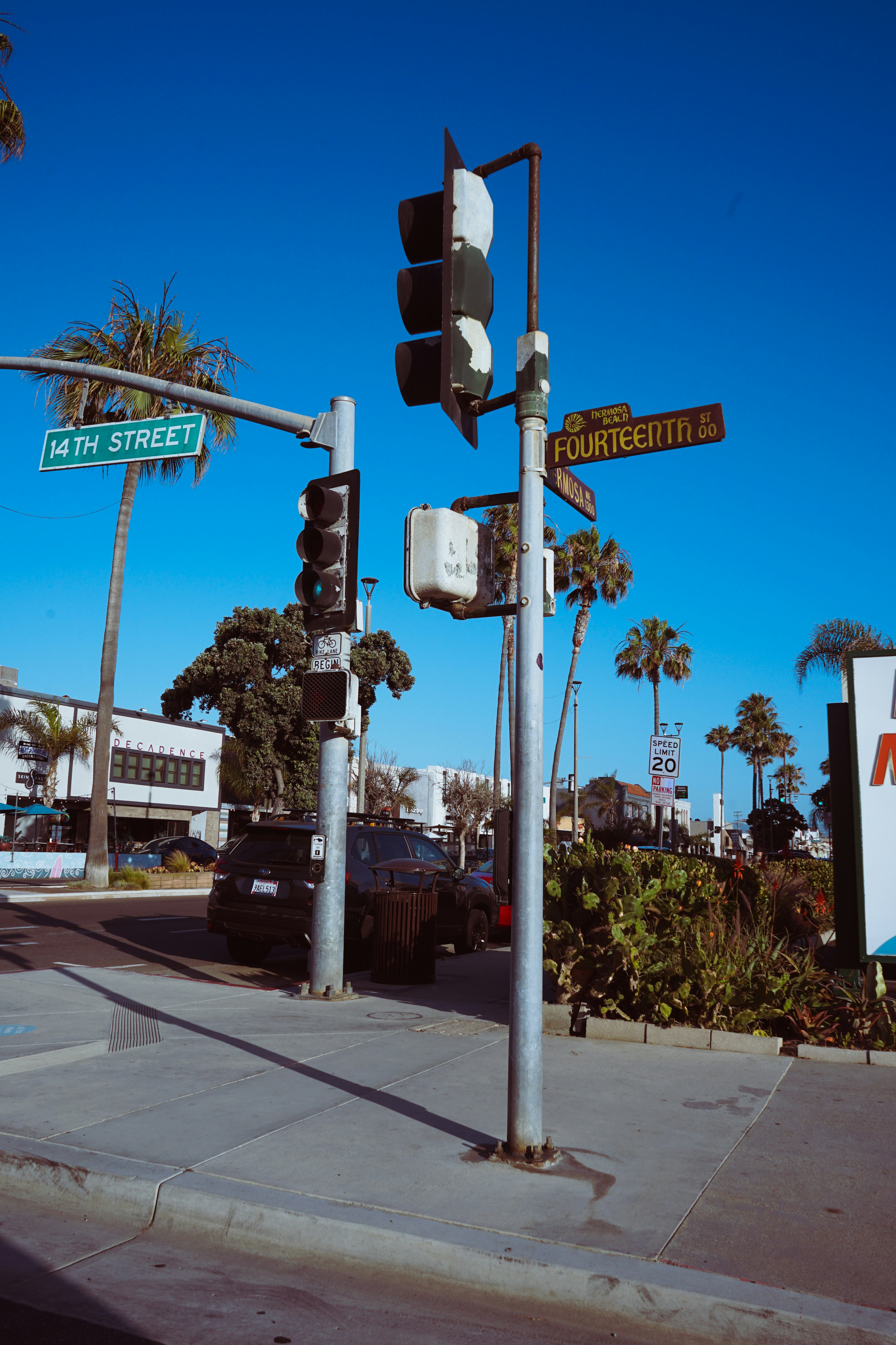 Photo by crisoabstract