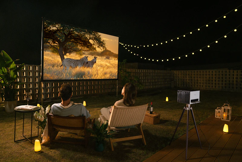 100-inch projector screen with stand