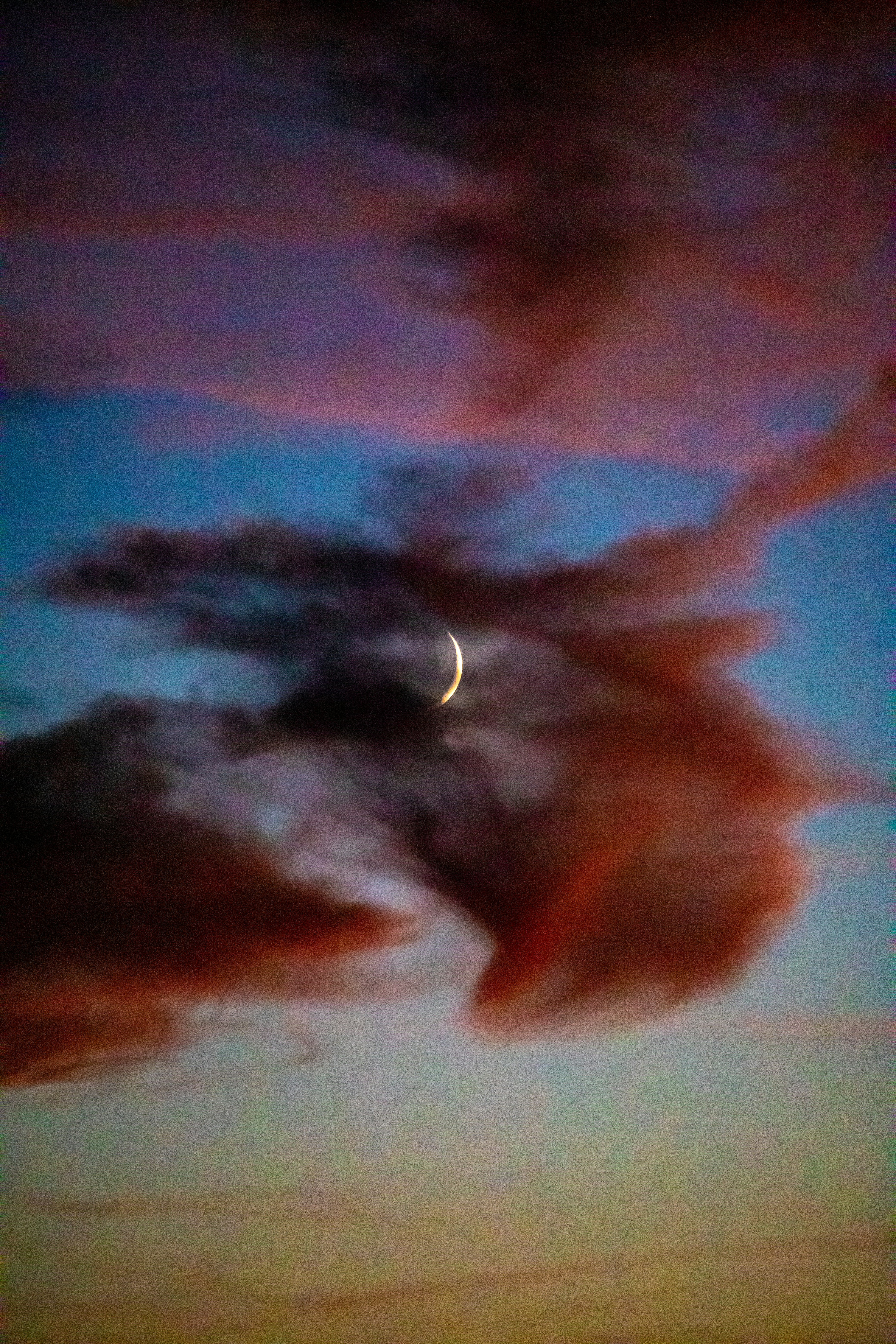 雲と太陽が重なる美しさ, image size:3000x4500