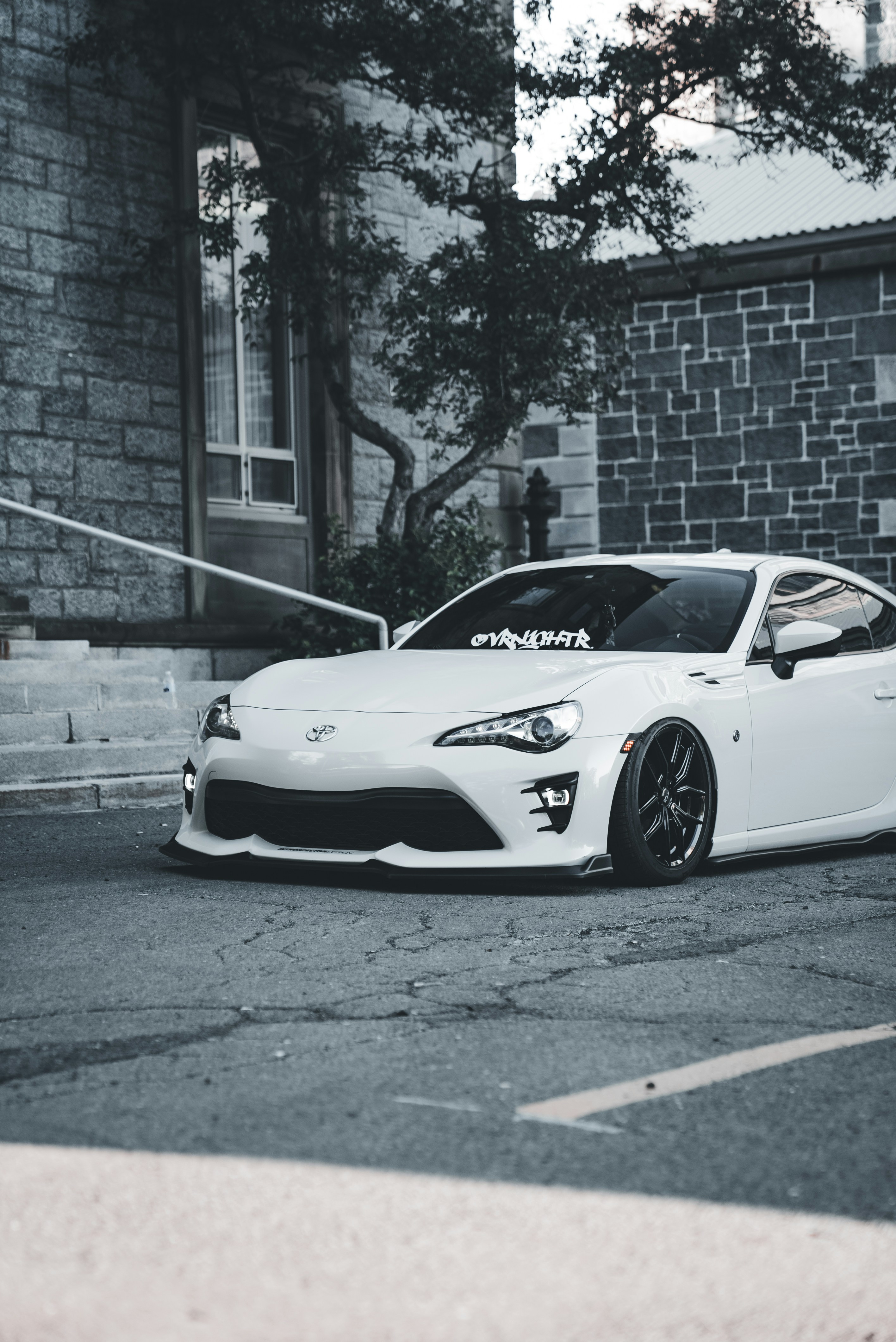 Photo by introspectivedsgn