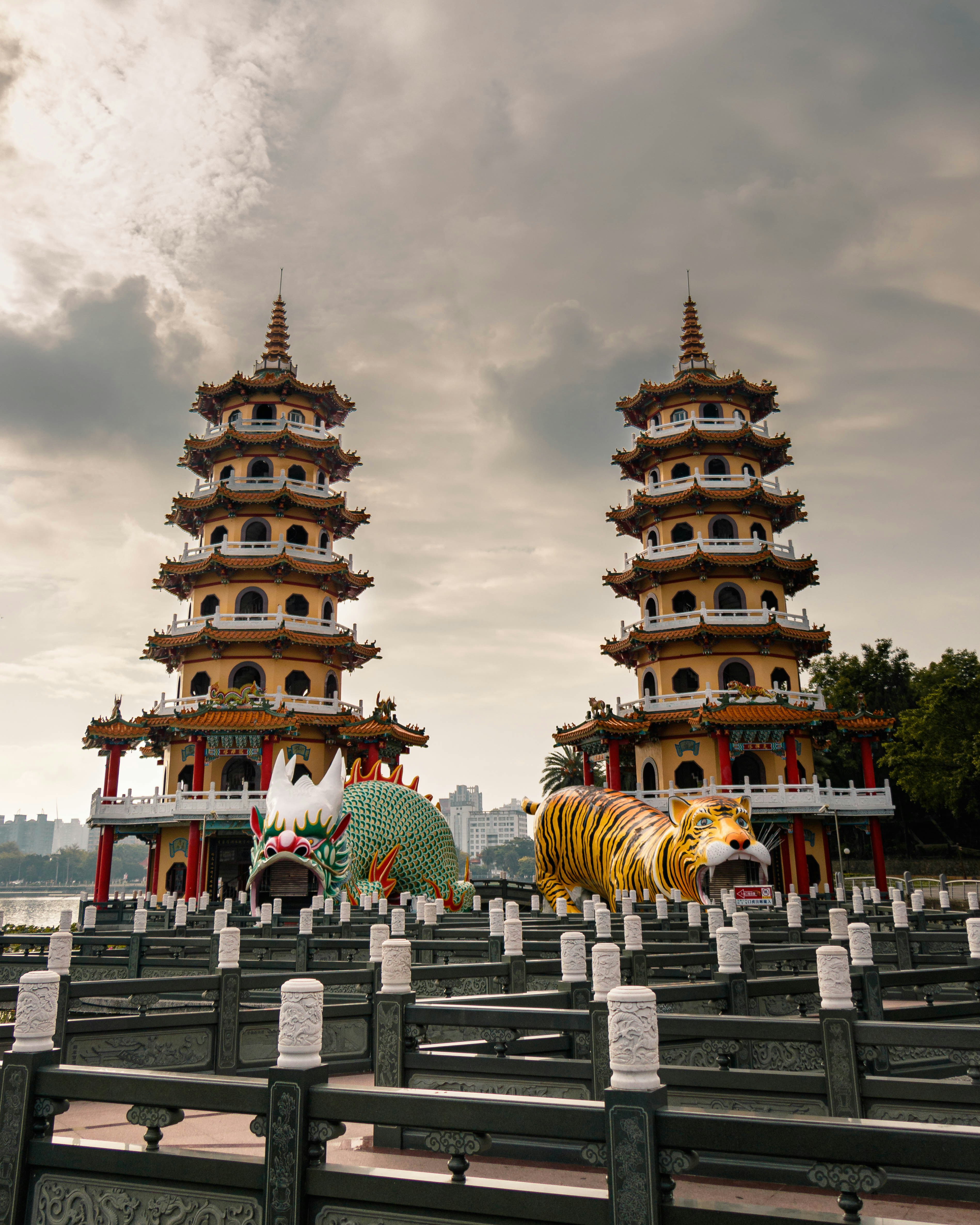 Dragon and Tiger Pagodas - Kaohsiung