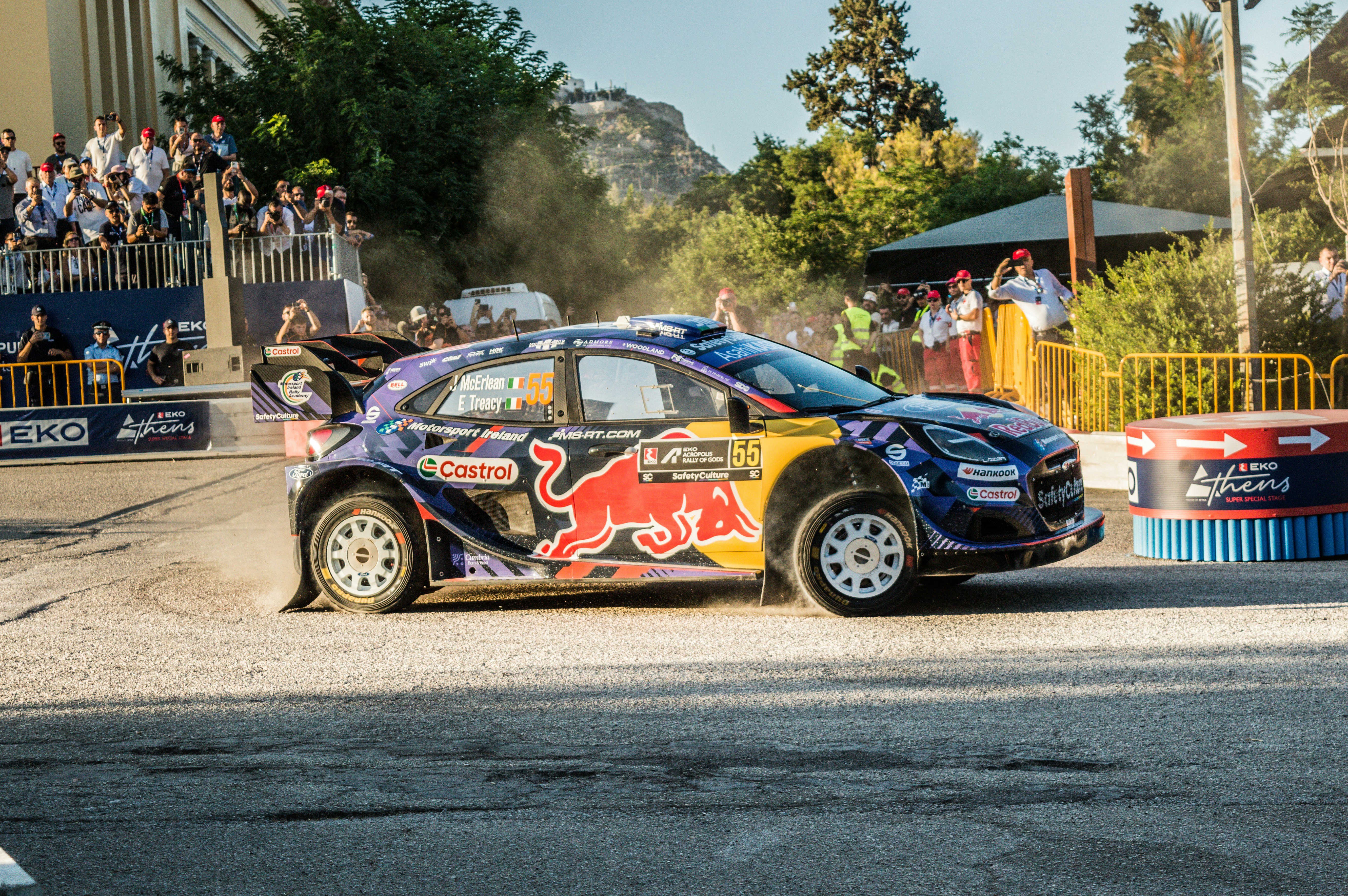 Image credit: Vagelis Karathanasis via unsplash
 f1 in india, india expo centre and mart greater noida, red bull moto jam 2026 delhi tickets, red bull moto jam 2026 india
