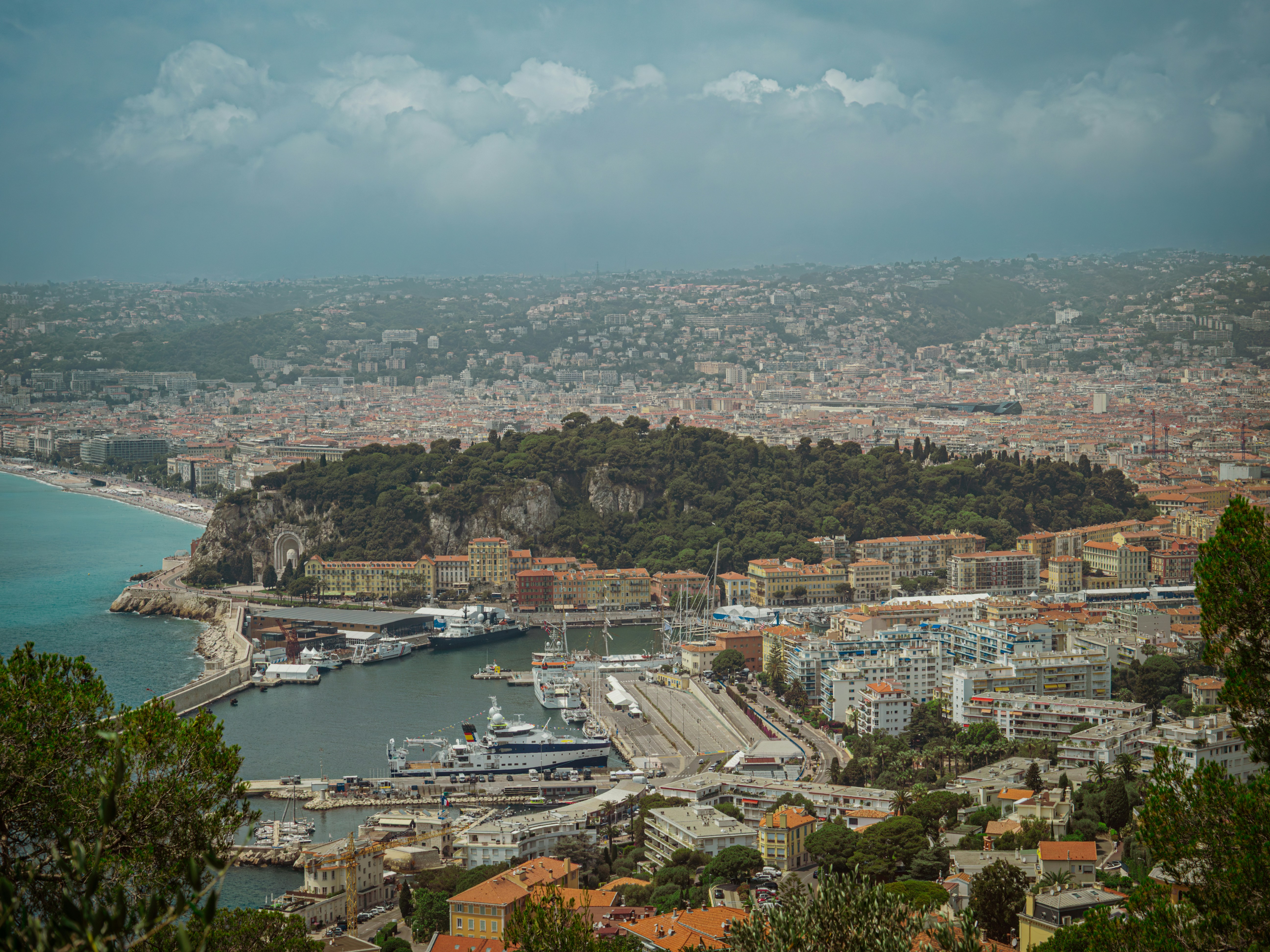 Photo by poli_graphy