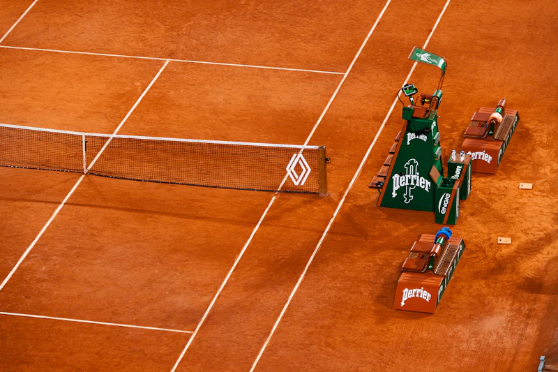 Clay court details: net and lines