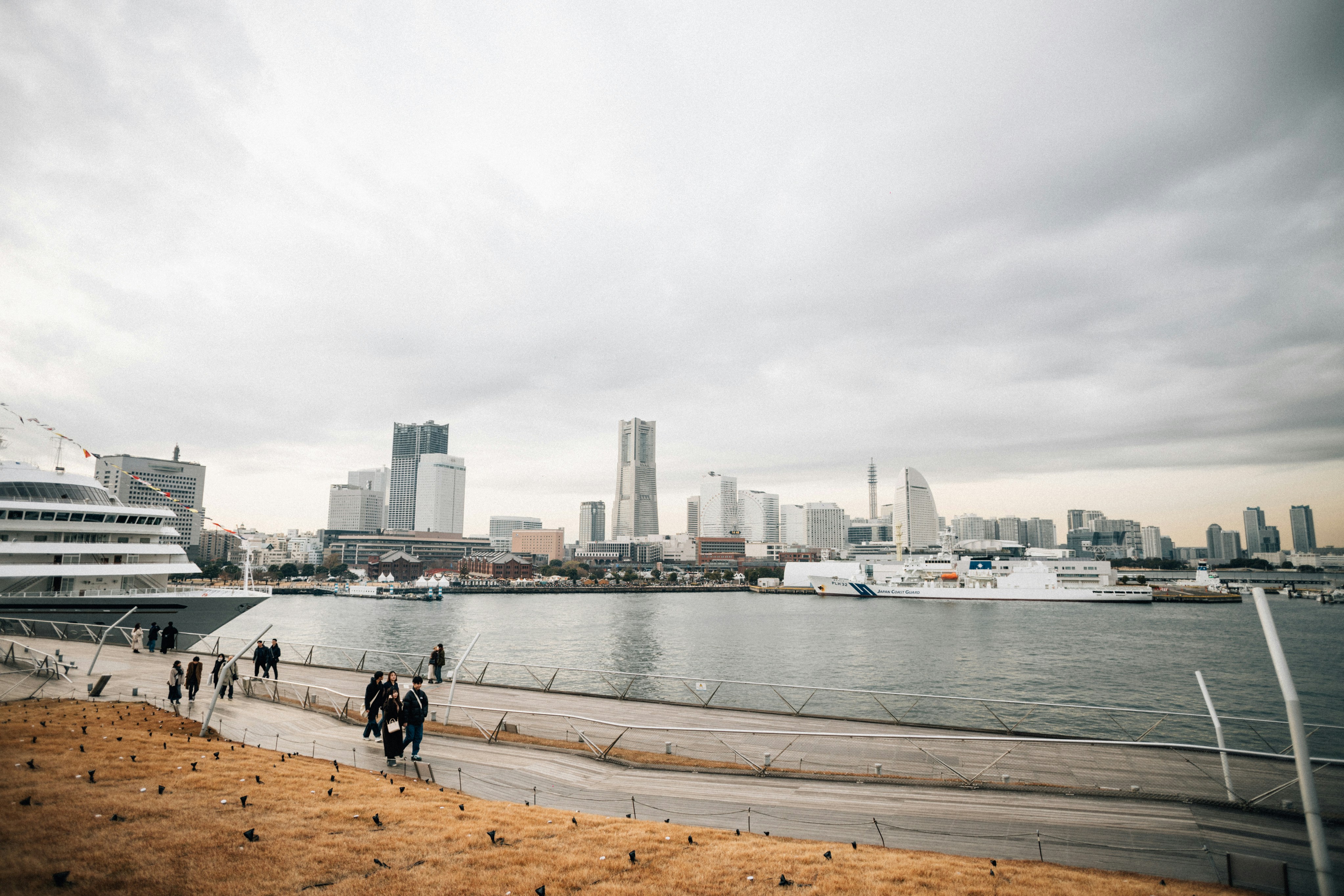 Photo by tsuyoshikozu