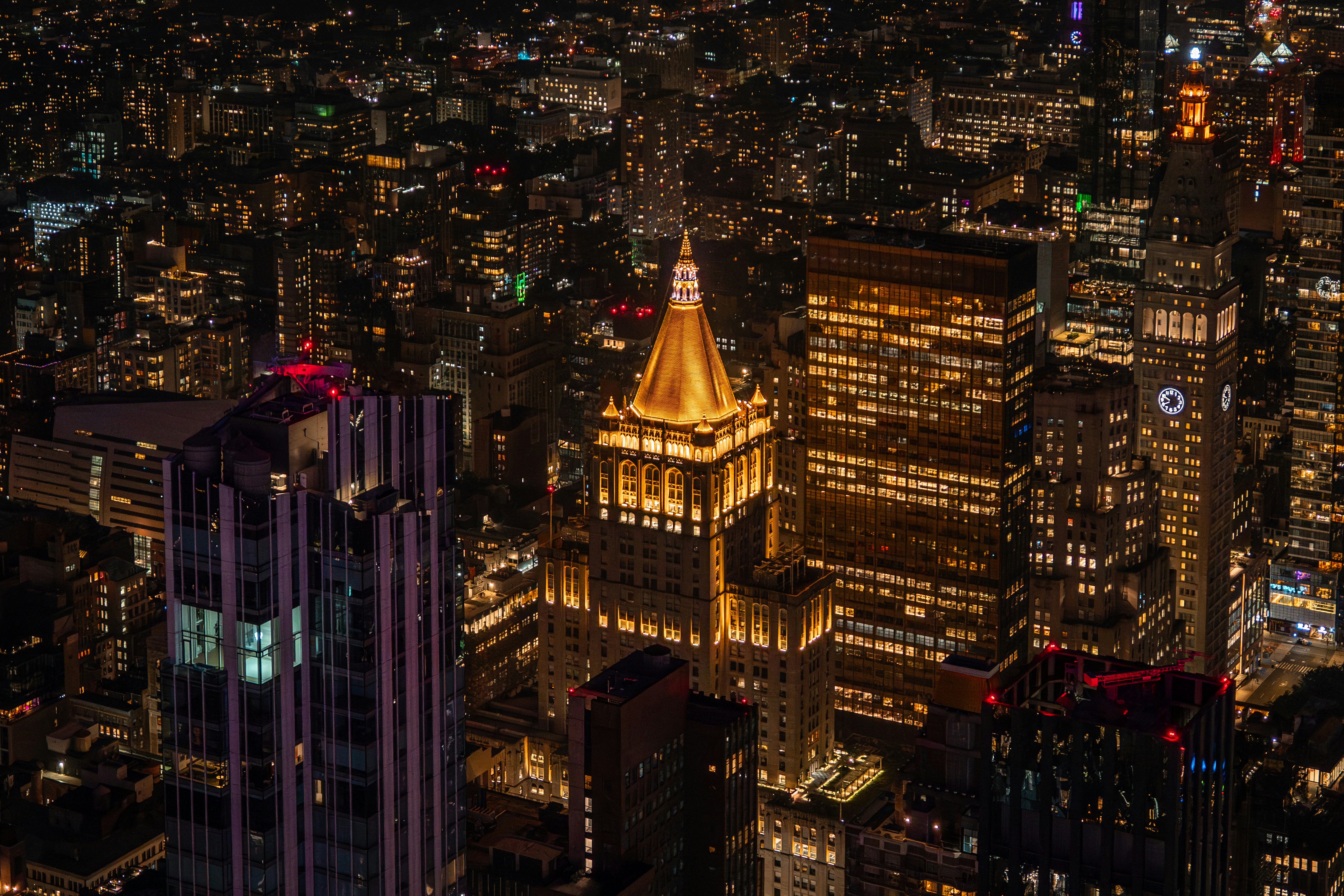 Photo by koonspace