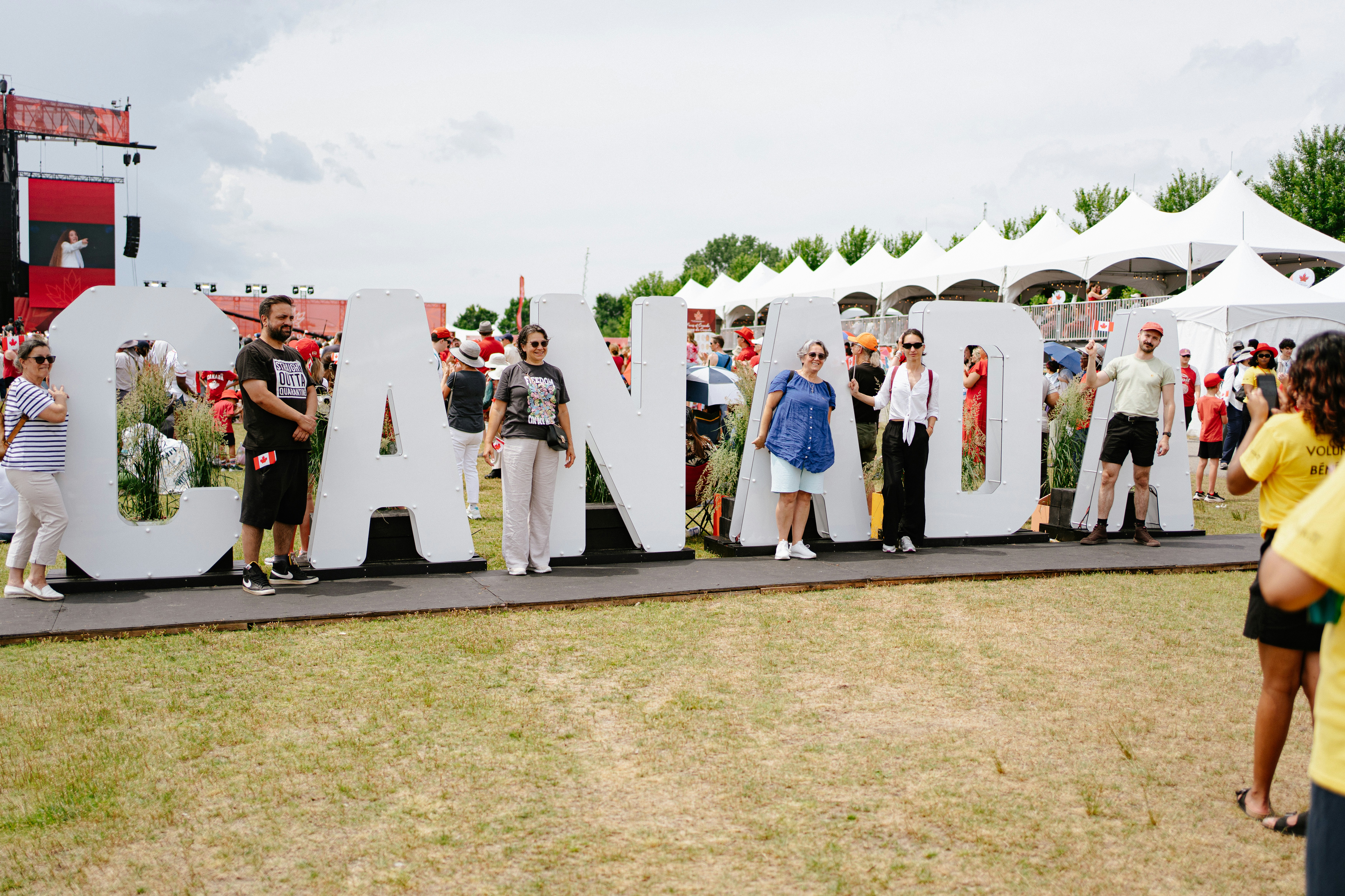 Bingo (12:30 & 3:30)