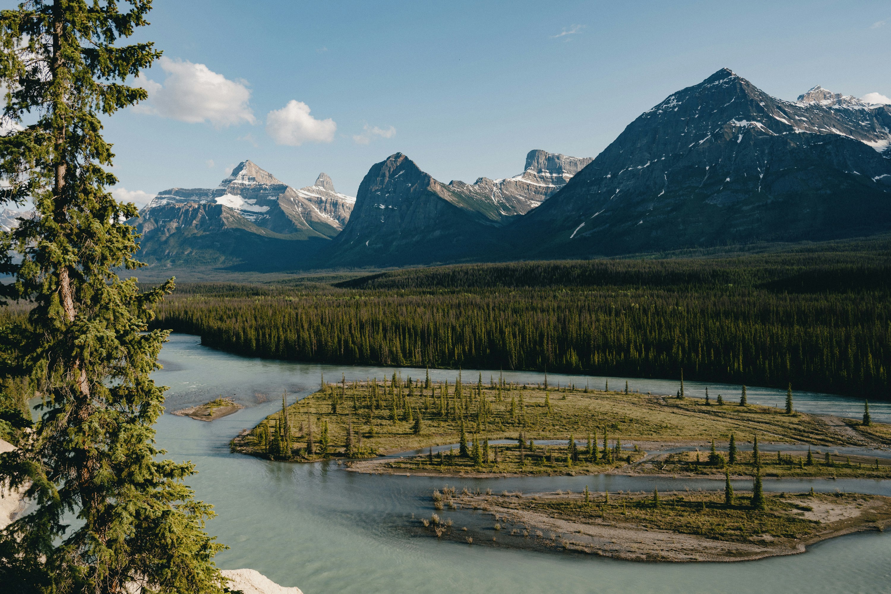 Photo by cedricletsch