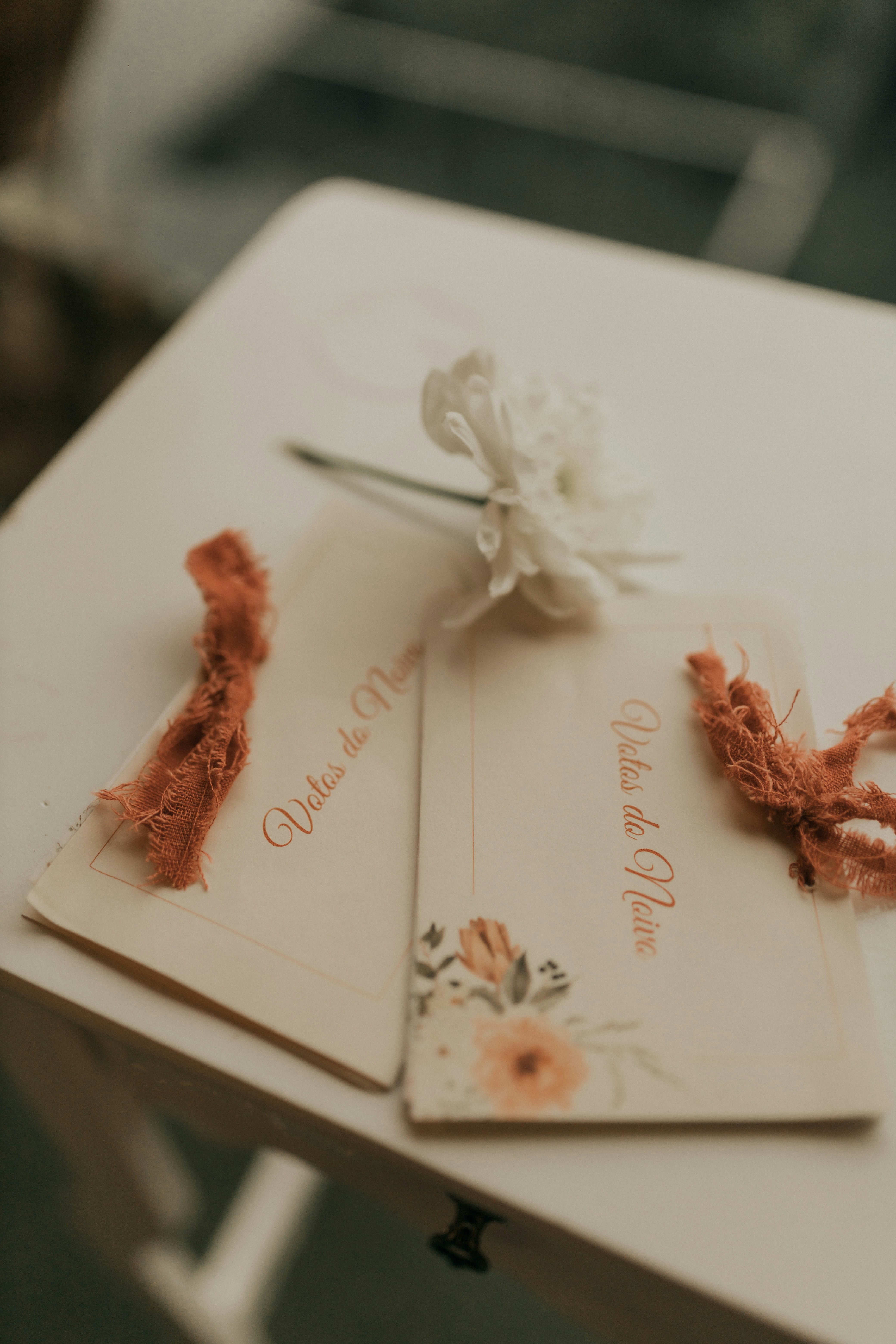 wedding gifts pastel, wallpaper, Wedding Registry Online: A Complete Guide 4