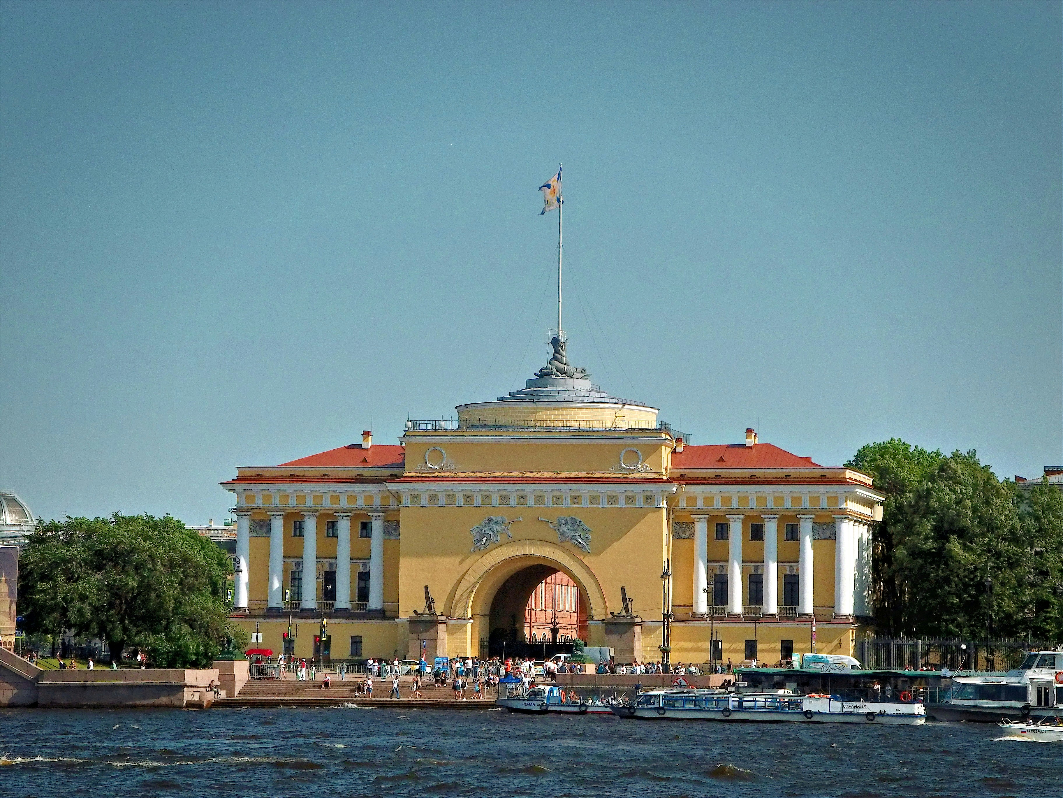 The admiralty building stands proud in st. petersburg.