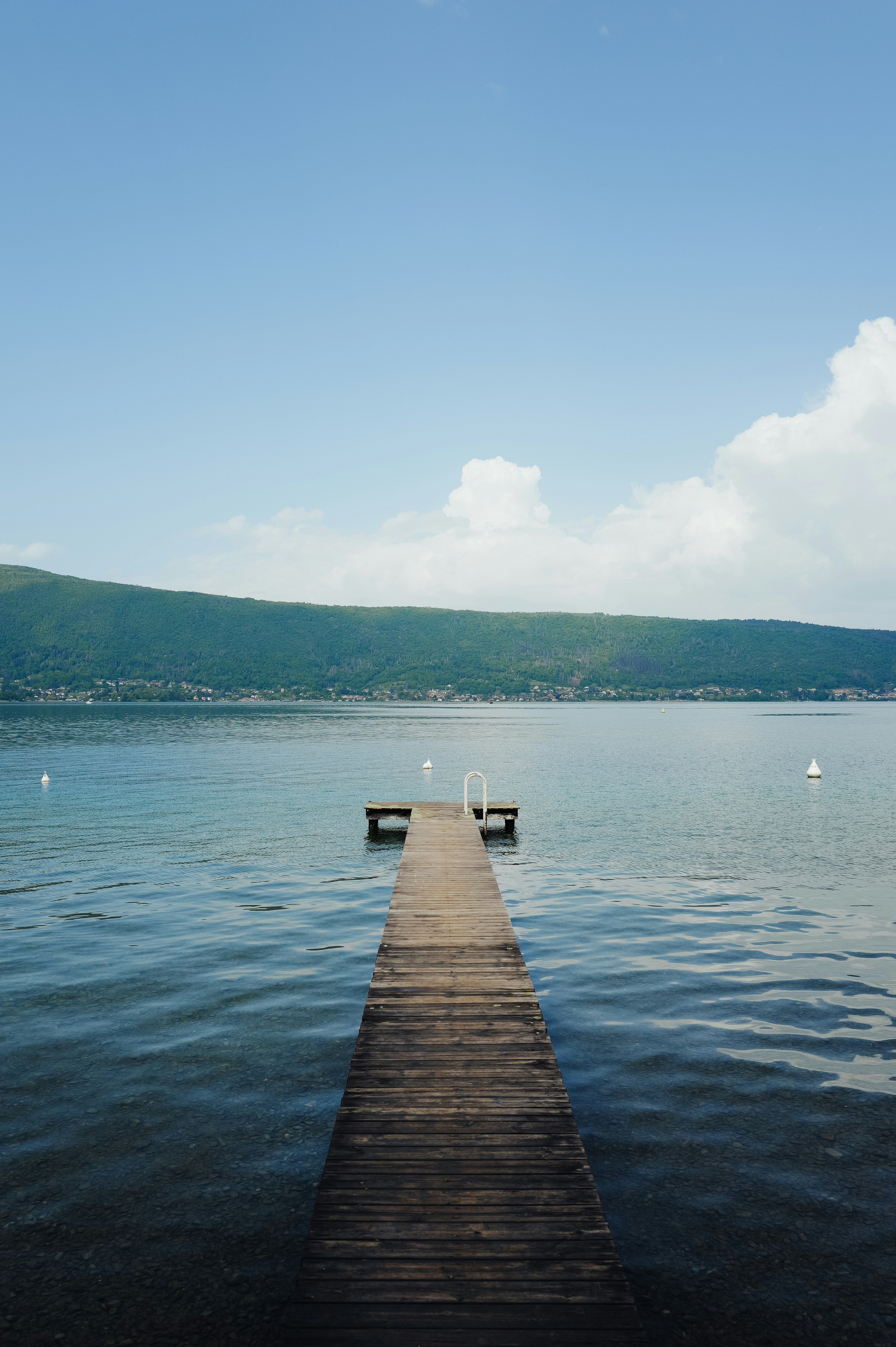 Photo by adrienolichon