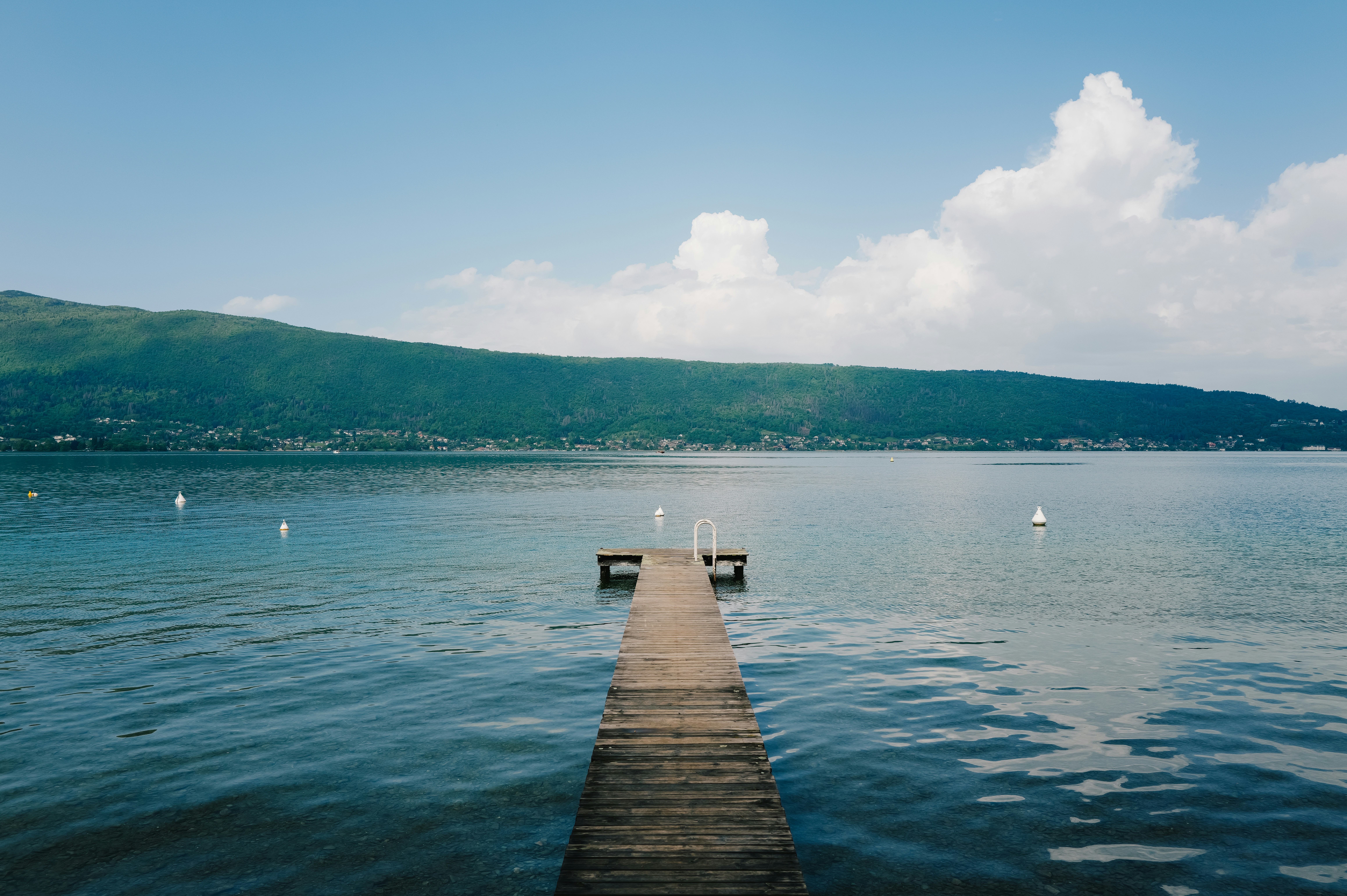 Photo by adrienolichon