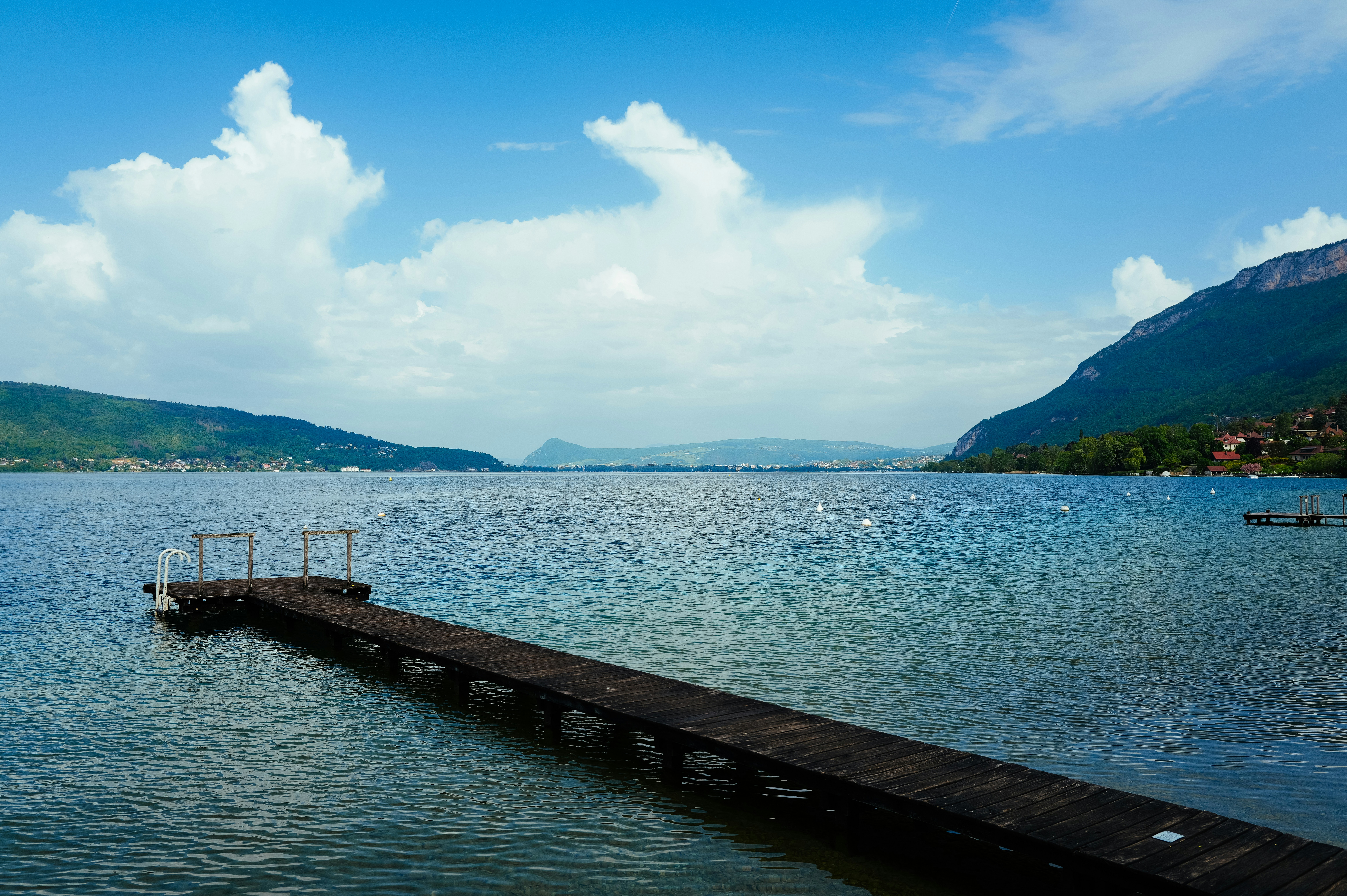 Photo by adrienolichon