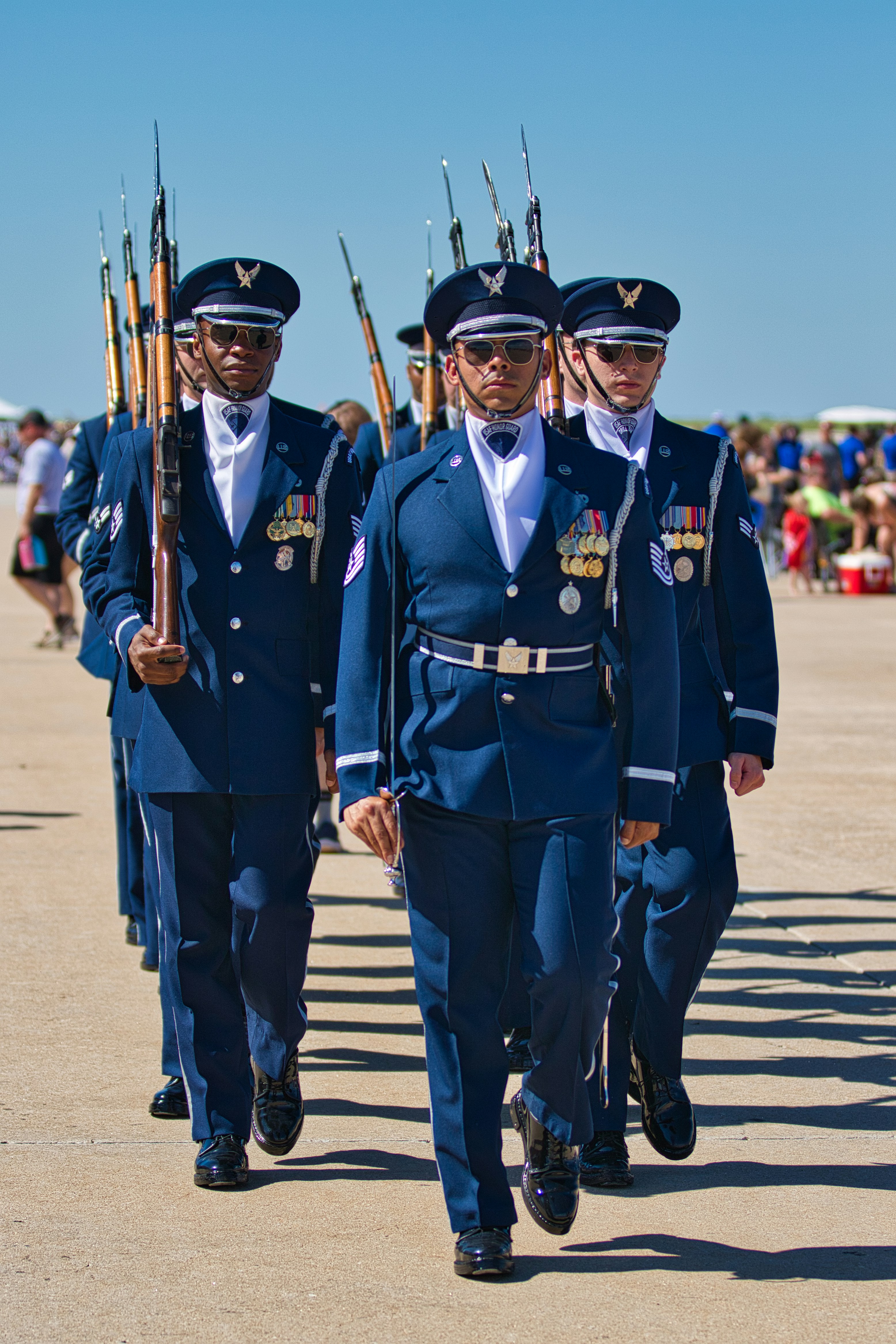 Air force members marching in a formal parade. photo – Free Blue Image ...